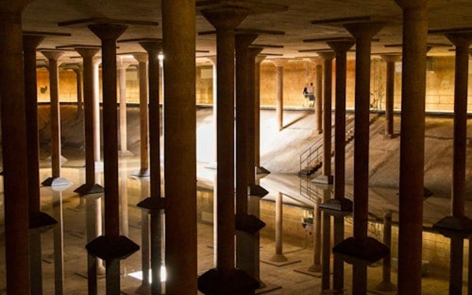 تور تاریخچه مخزن پارک بوفالو بایو tickets at Buffalo Bayou Park Cistern, Houston