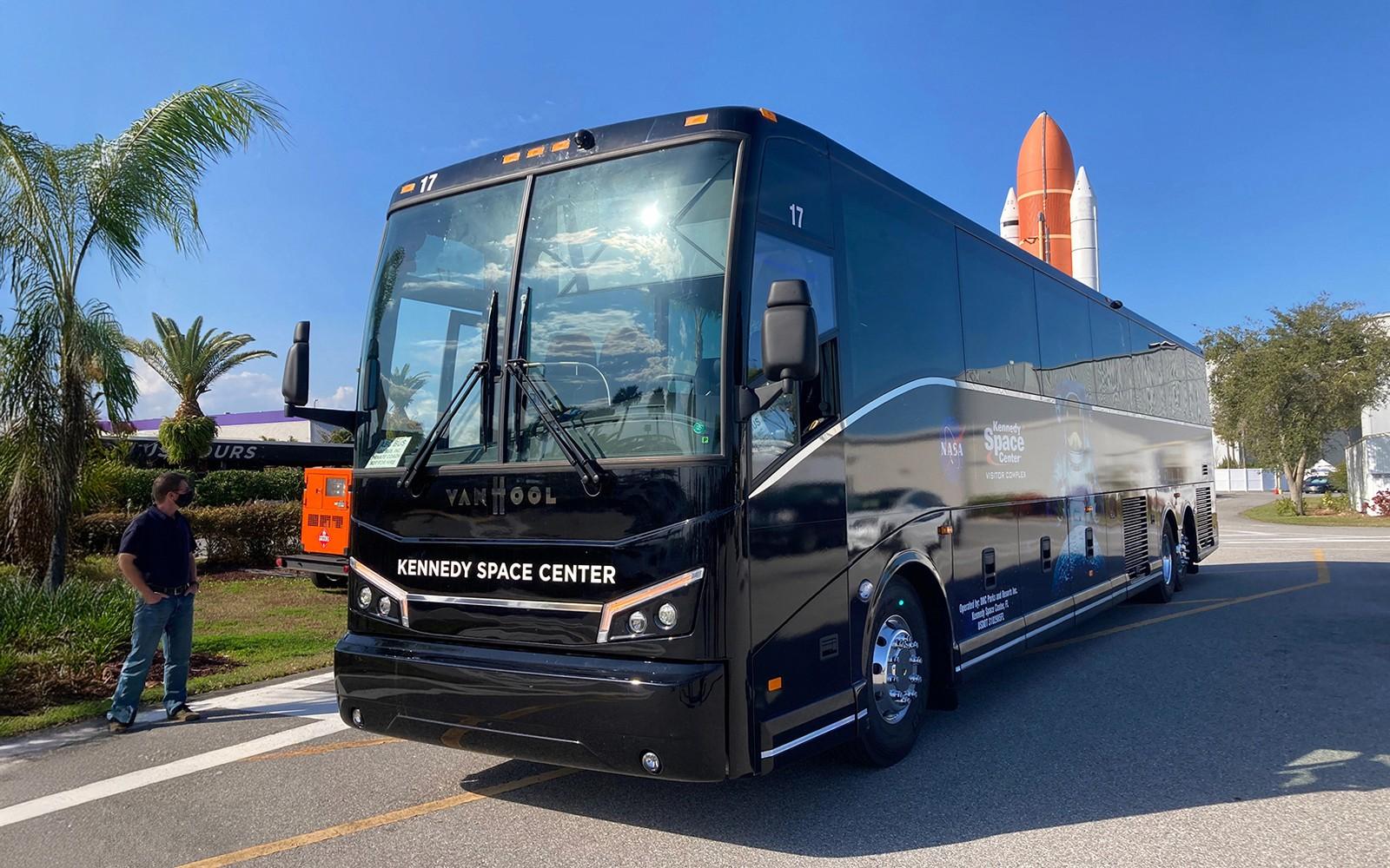 بلیت‌های مرکز فضایی کندی با تور راهنمای اکتشافی tickets at Kennedy Space Center, Space Commerce Way, Merritt Island, Orlando