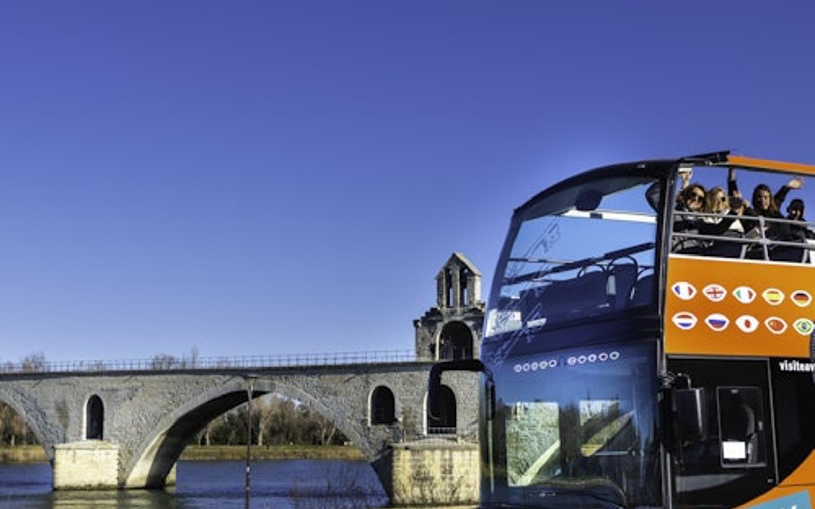 Hop-on Hop-off Bus Avignon
