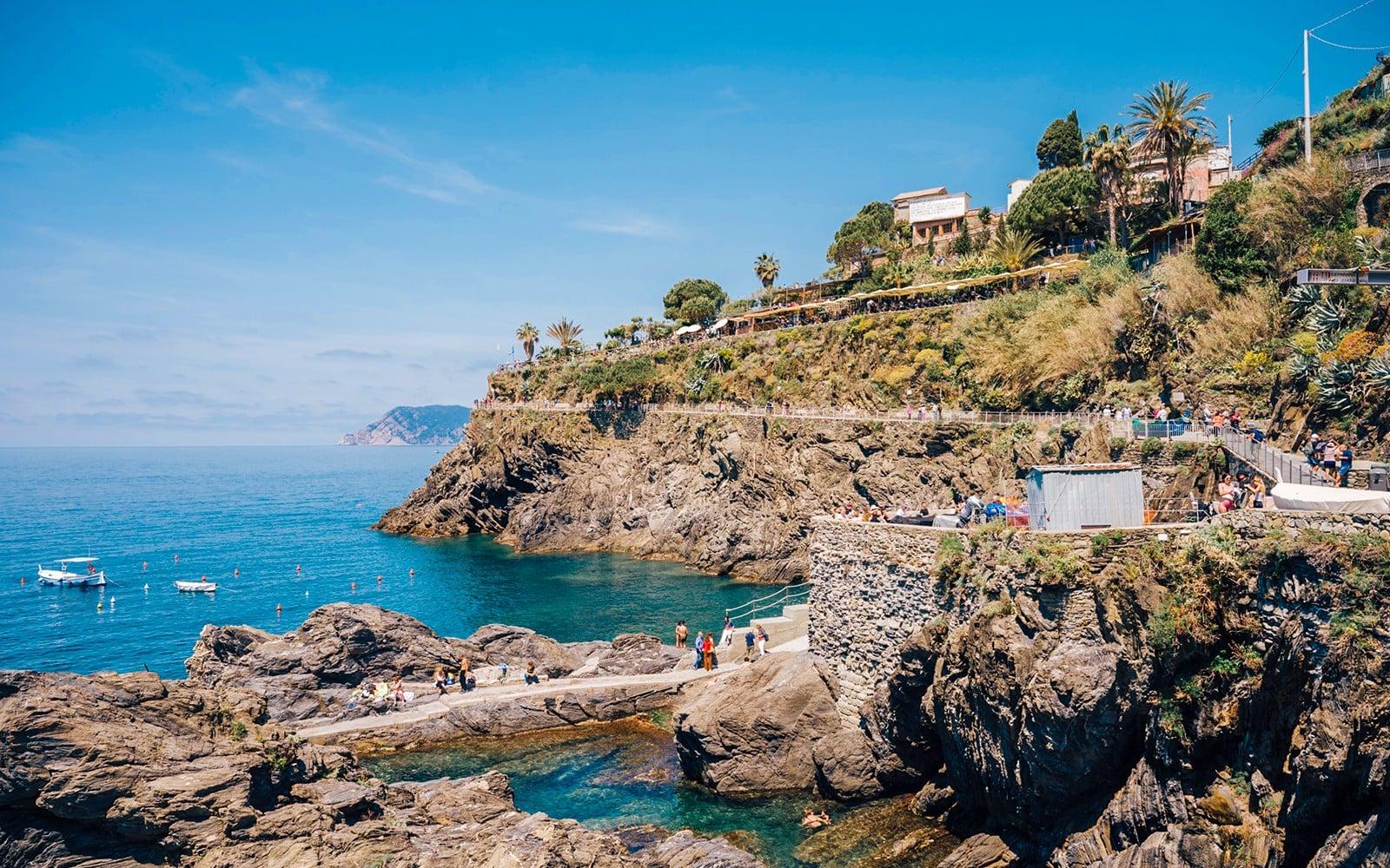 From Florence: Cinque Terre Round-Trip Bus Transfers