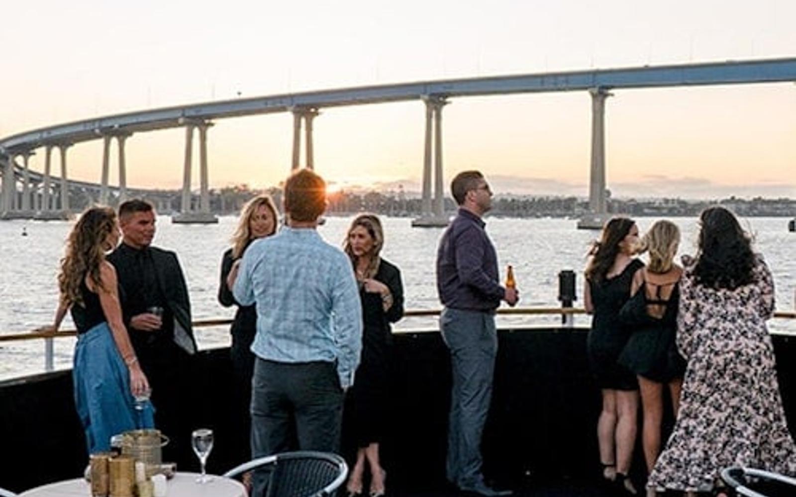 سن دیگو: کروز برانچ با شامپاین tickets, San Diego