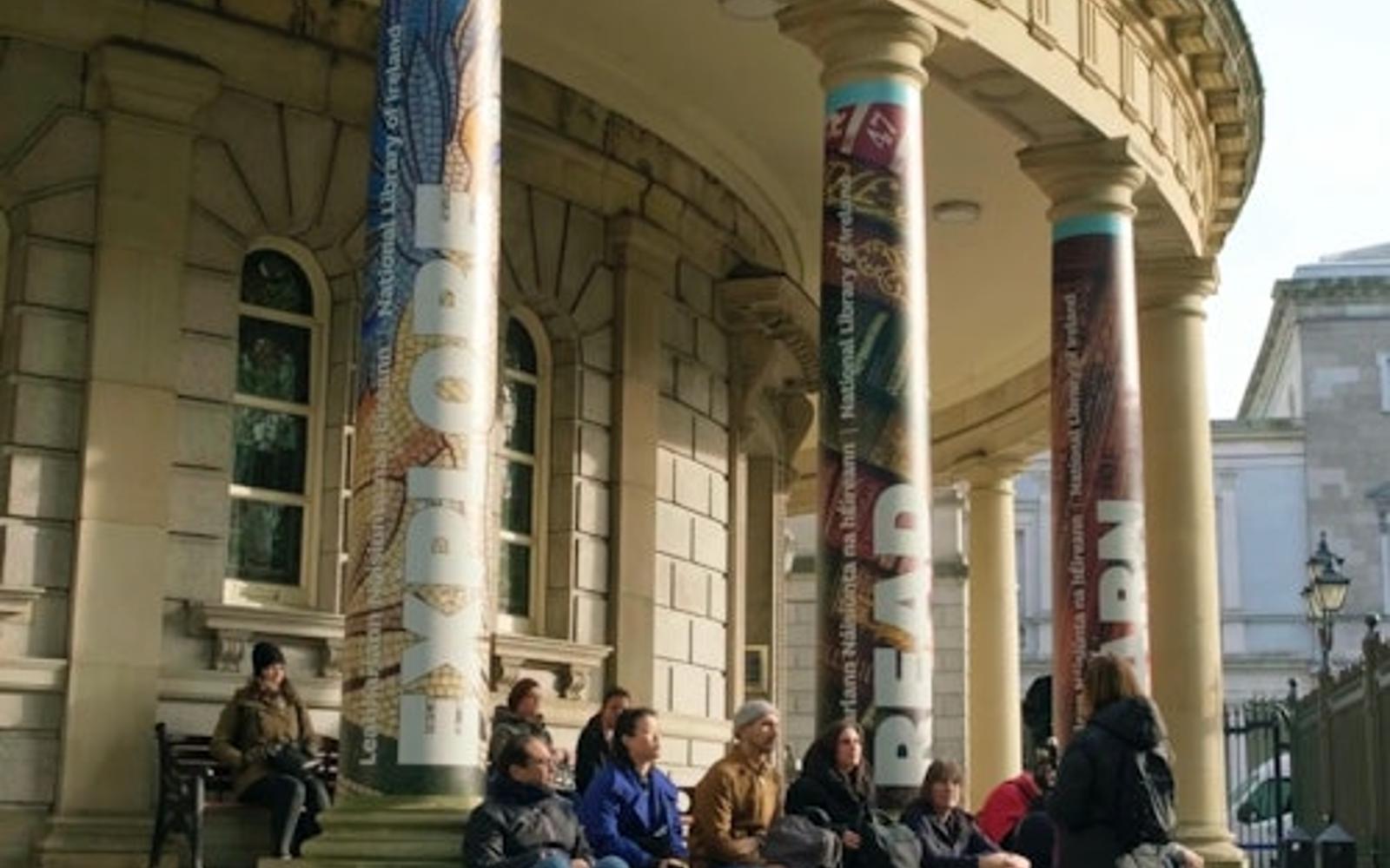 Dublin: Guided Dark Walking Tour