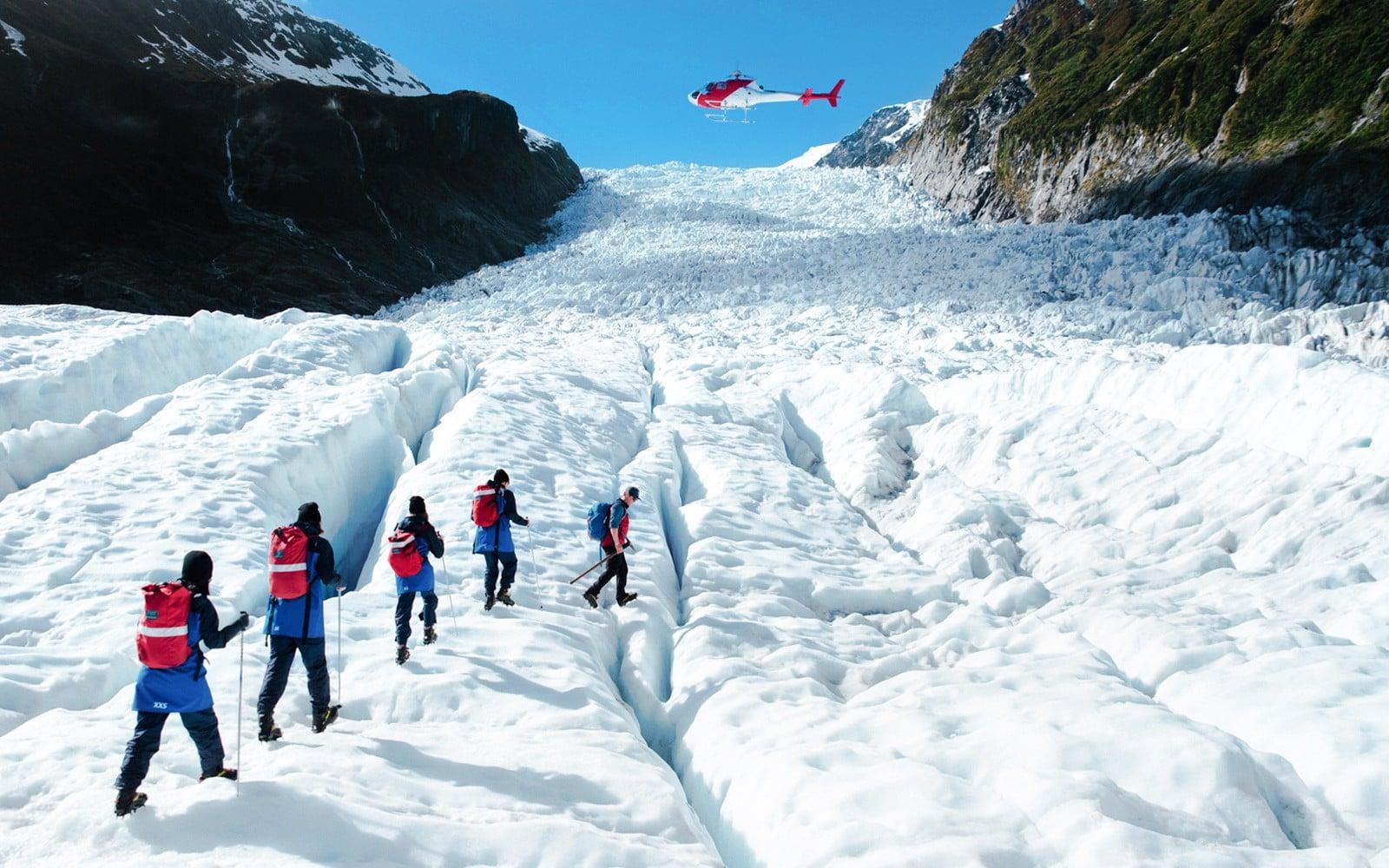 From Fox Glacier: Expert Guided Heli-Hike Tour
