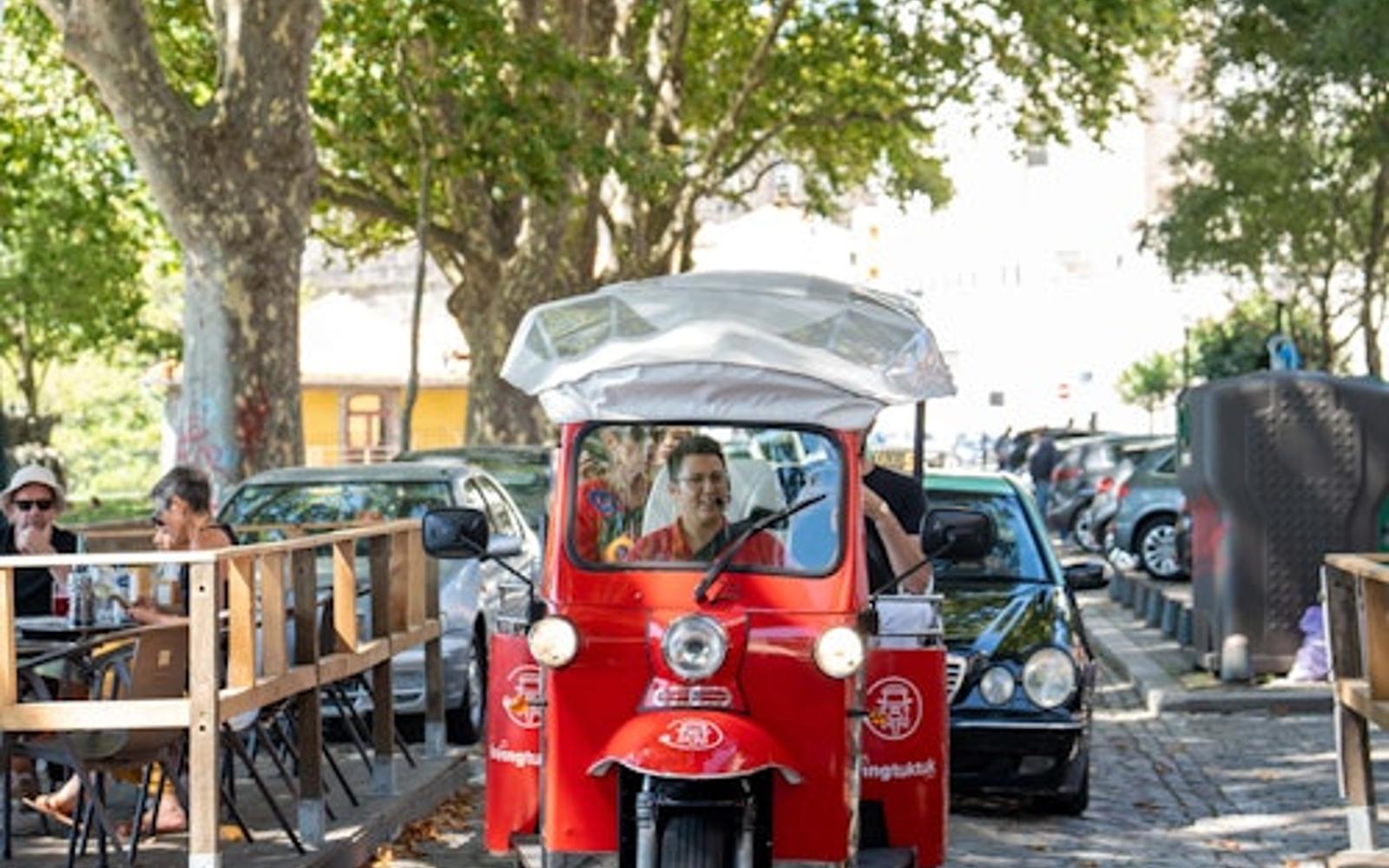 Porto: Tuk Tuk City Tour tickets, Porto