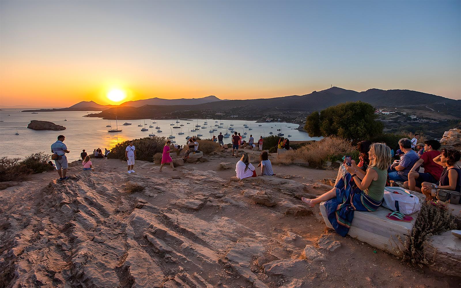 Combo: Temple of Poseidon Sunset Half-Day Trip + 2-Day Athens Hop-On Hop-Off Bus Tour