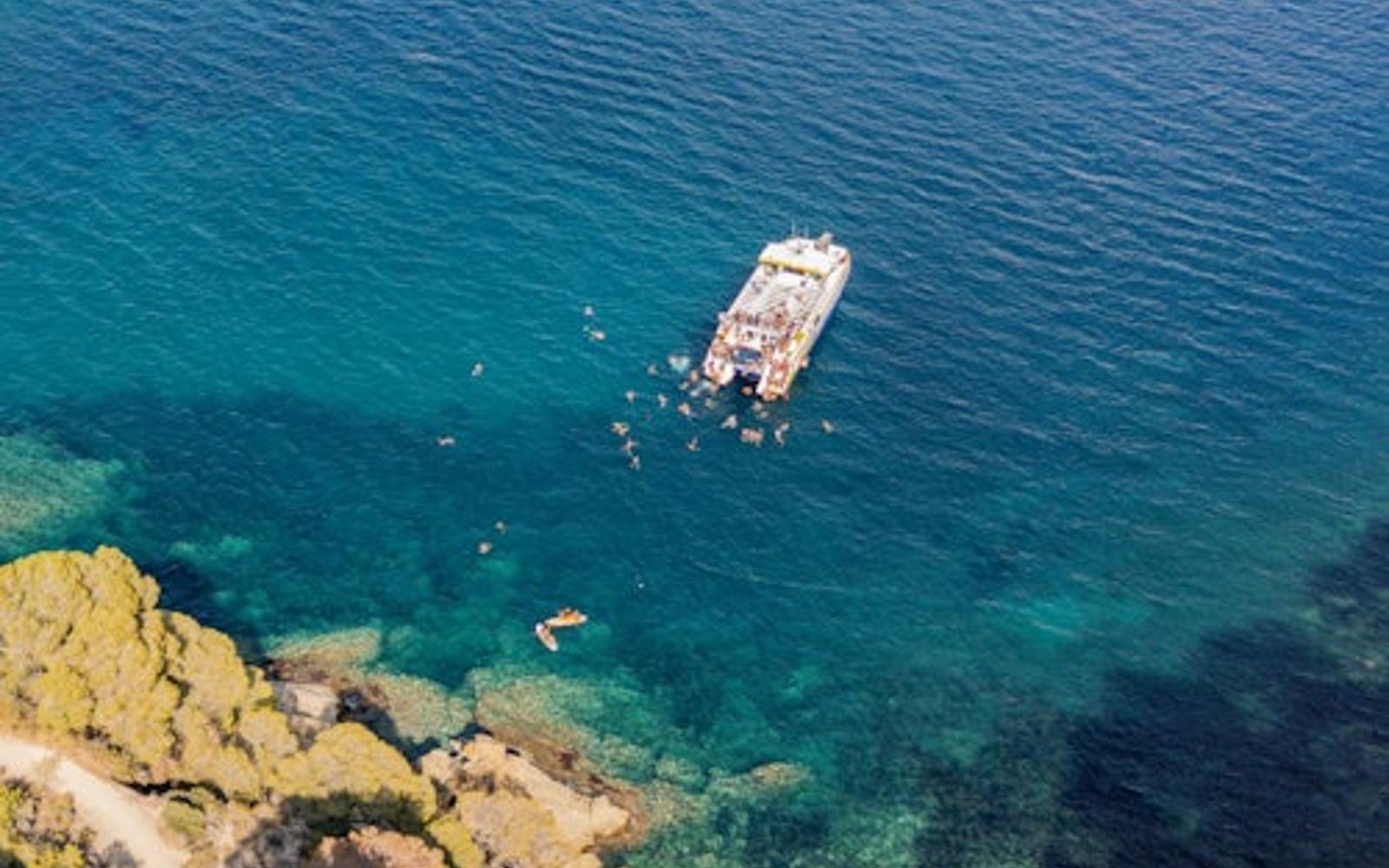 Cap de Creus: تور قایق‌سواری + توقف برای شنا