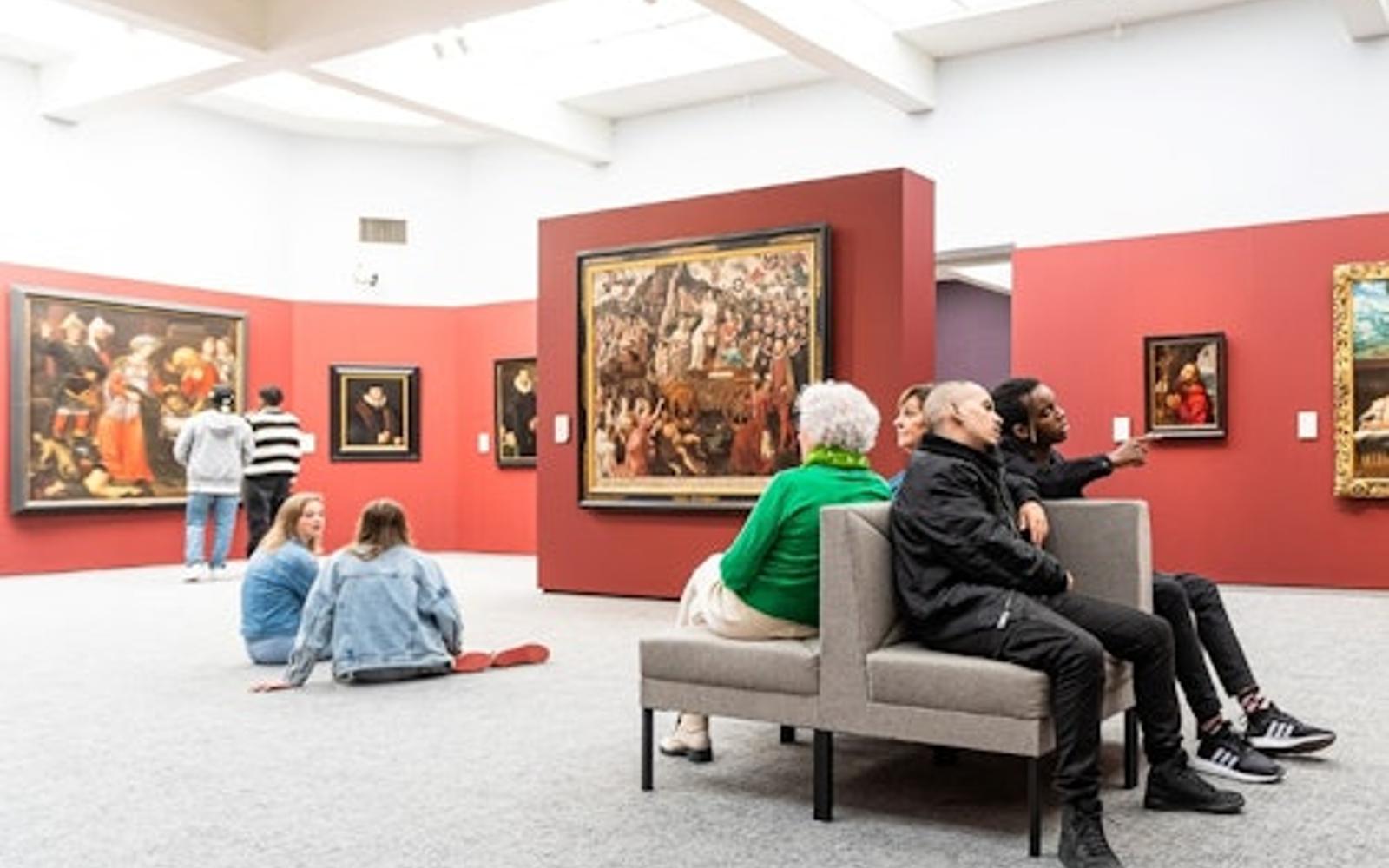 Groeninge Museum: Entry Ticket