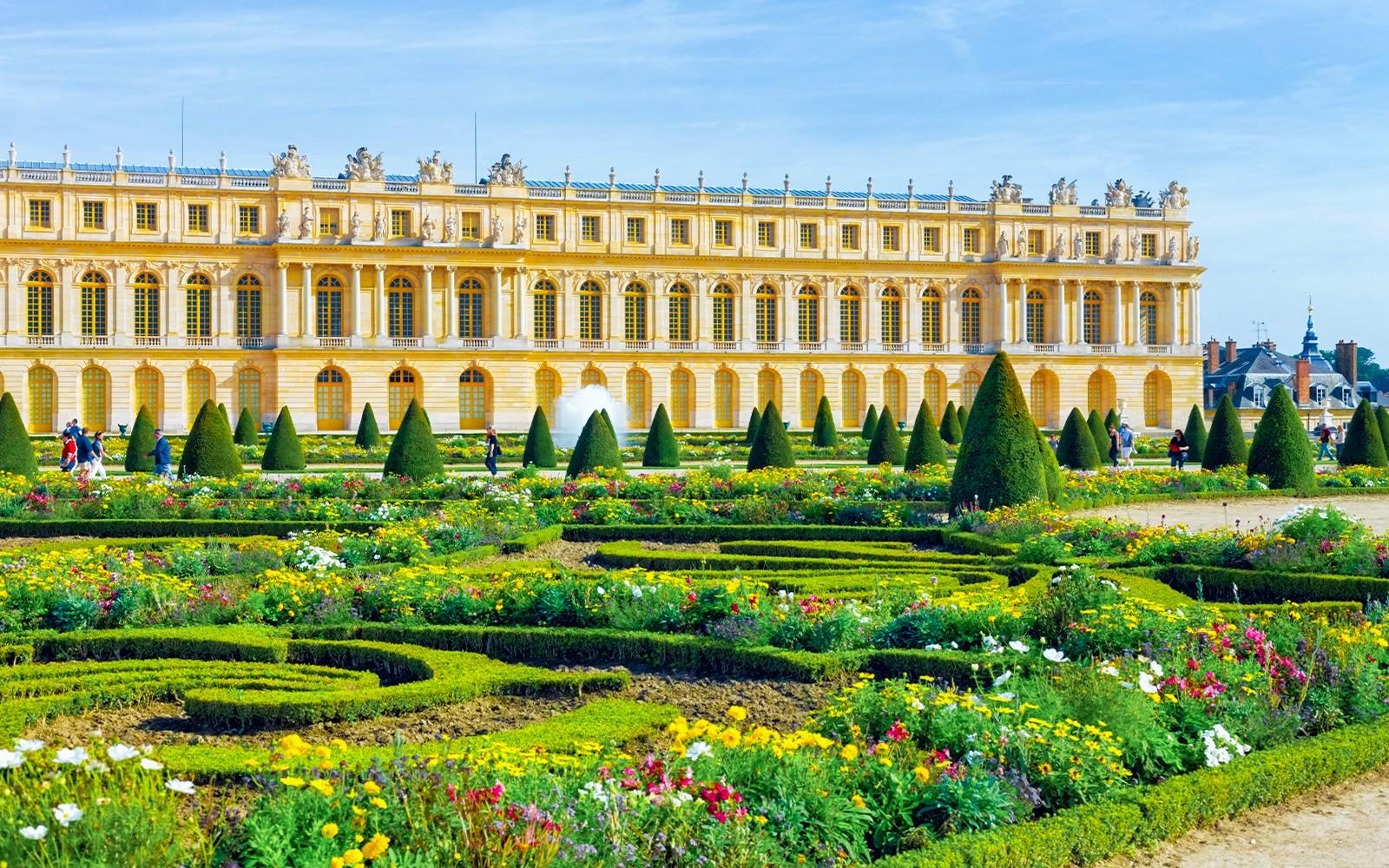 بلیط ورود سریع قصر ورسای و انتقالات رفت و برگشت از پاریس tickets at Palace of Versailles, پاریس