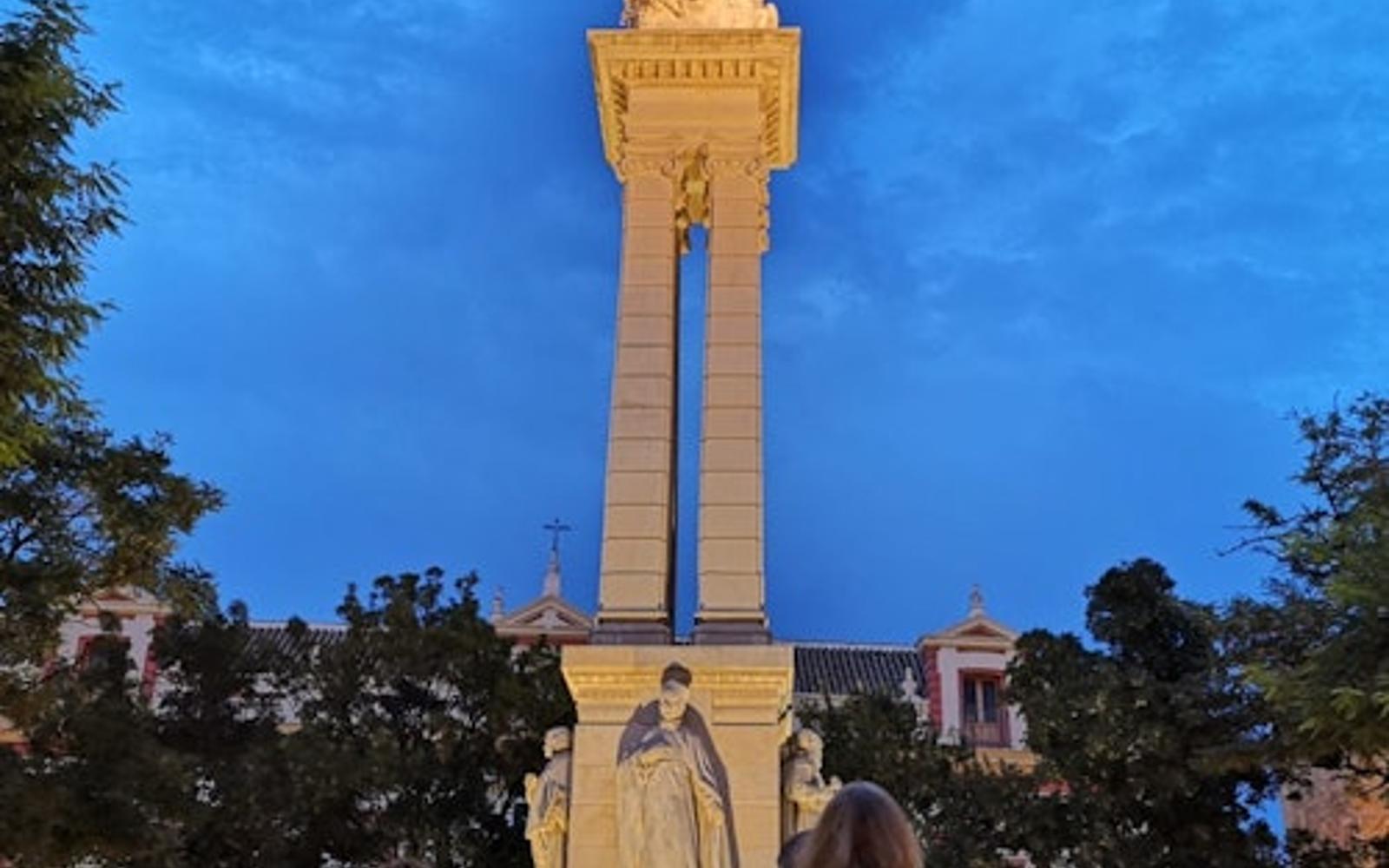 Seville: Guided Evening Historical Tour