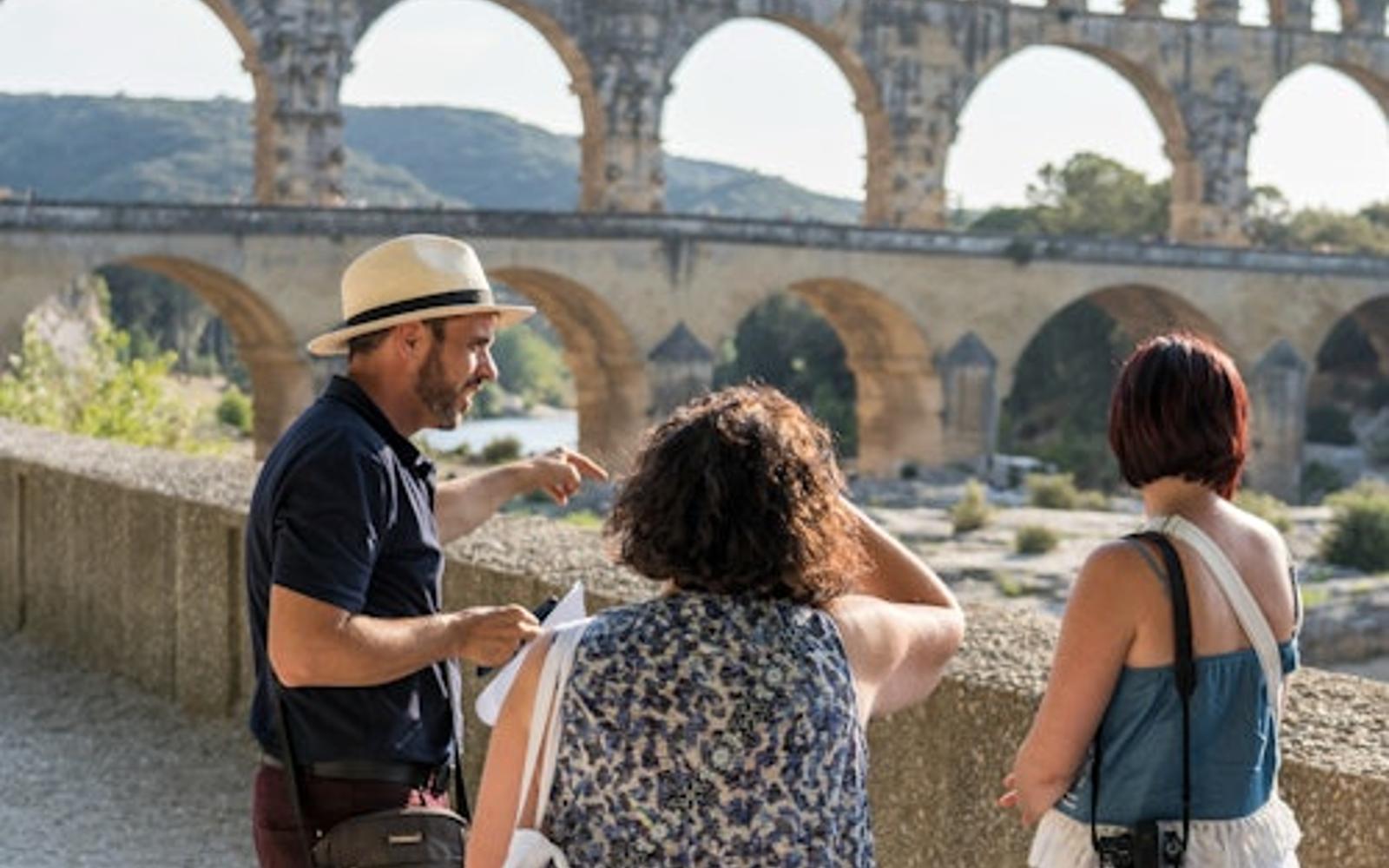 Saint Remy, Les Baux de Provence & Pont du Gard: Guided Tour tickets, Avignon