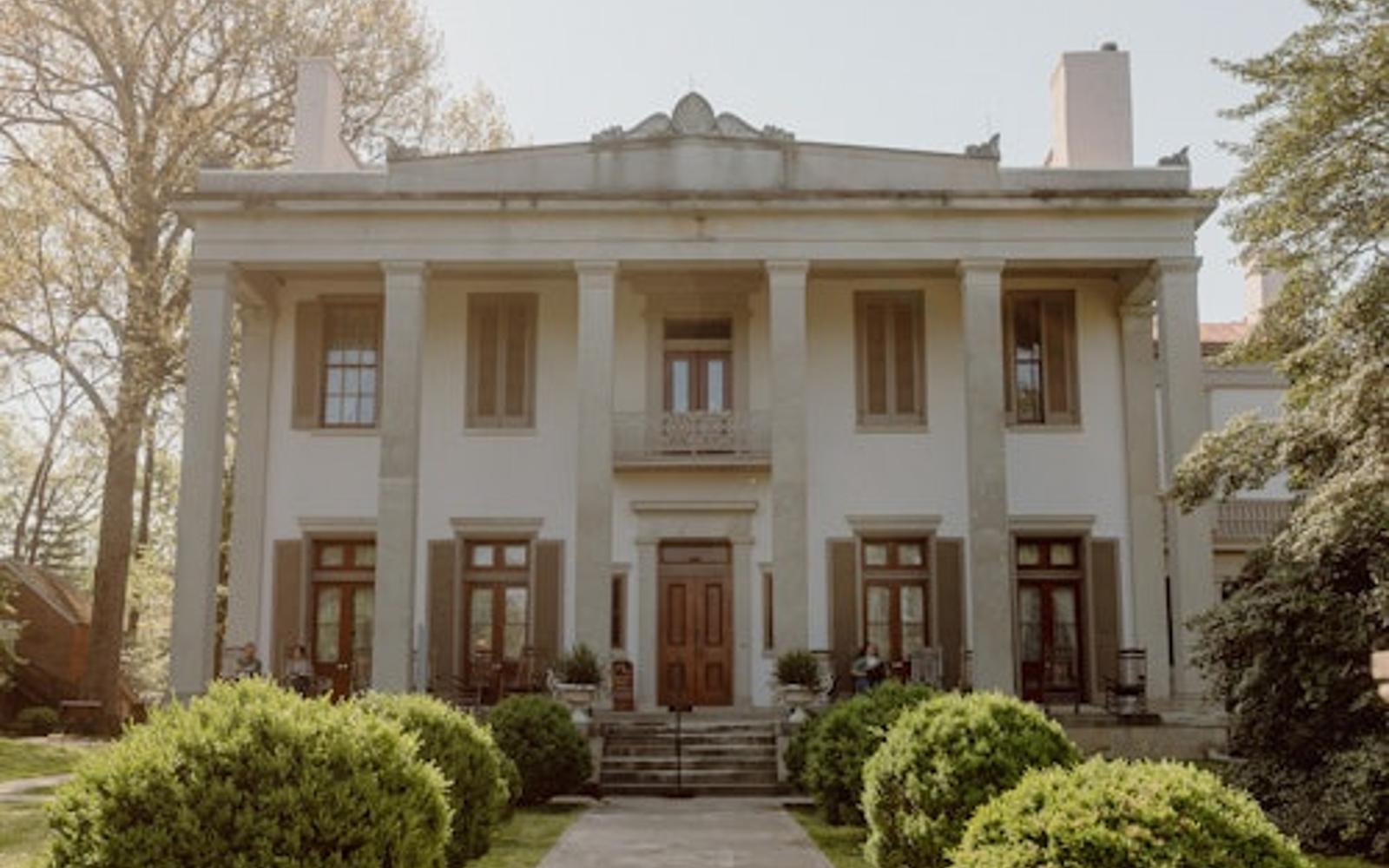 تور عمارت بل مید + چشیدن شراب tickets at Belle Meade Mansion, Nashville