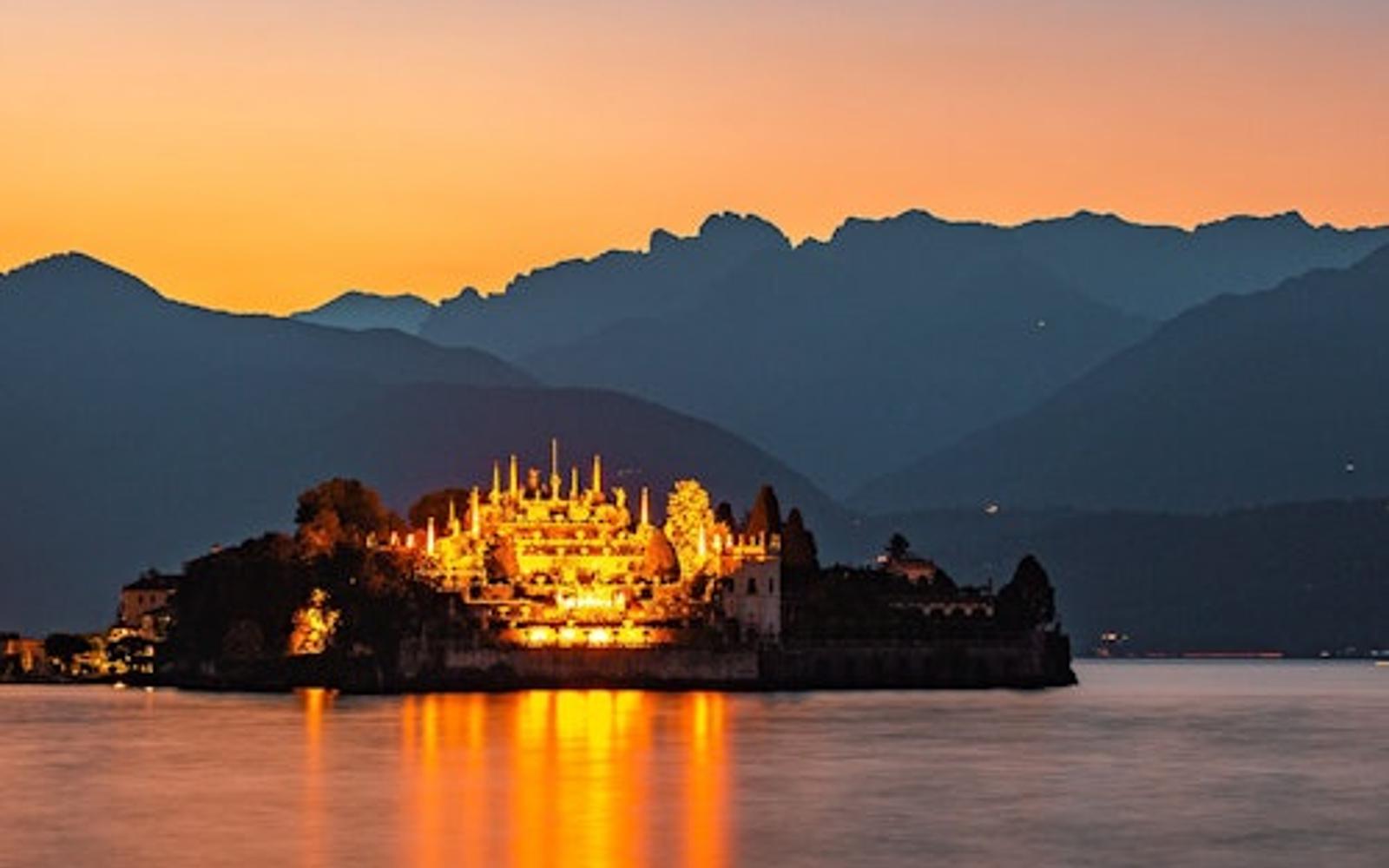 Stresa: Lake Maggiore and Borromean Islands Sunset Cruise tickets, Stresa