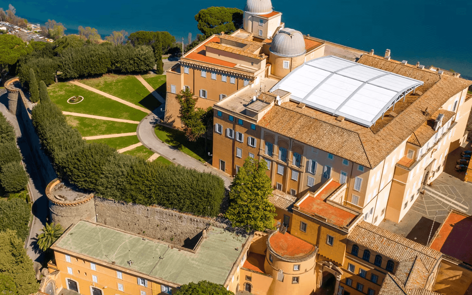 بلیط کاخ آپوستولیک و باغ مخفی کاستل گاندولفو tickets at Palazzo Pontificio, رم