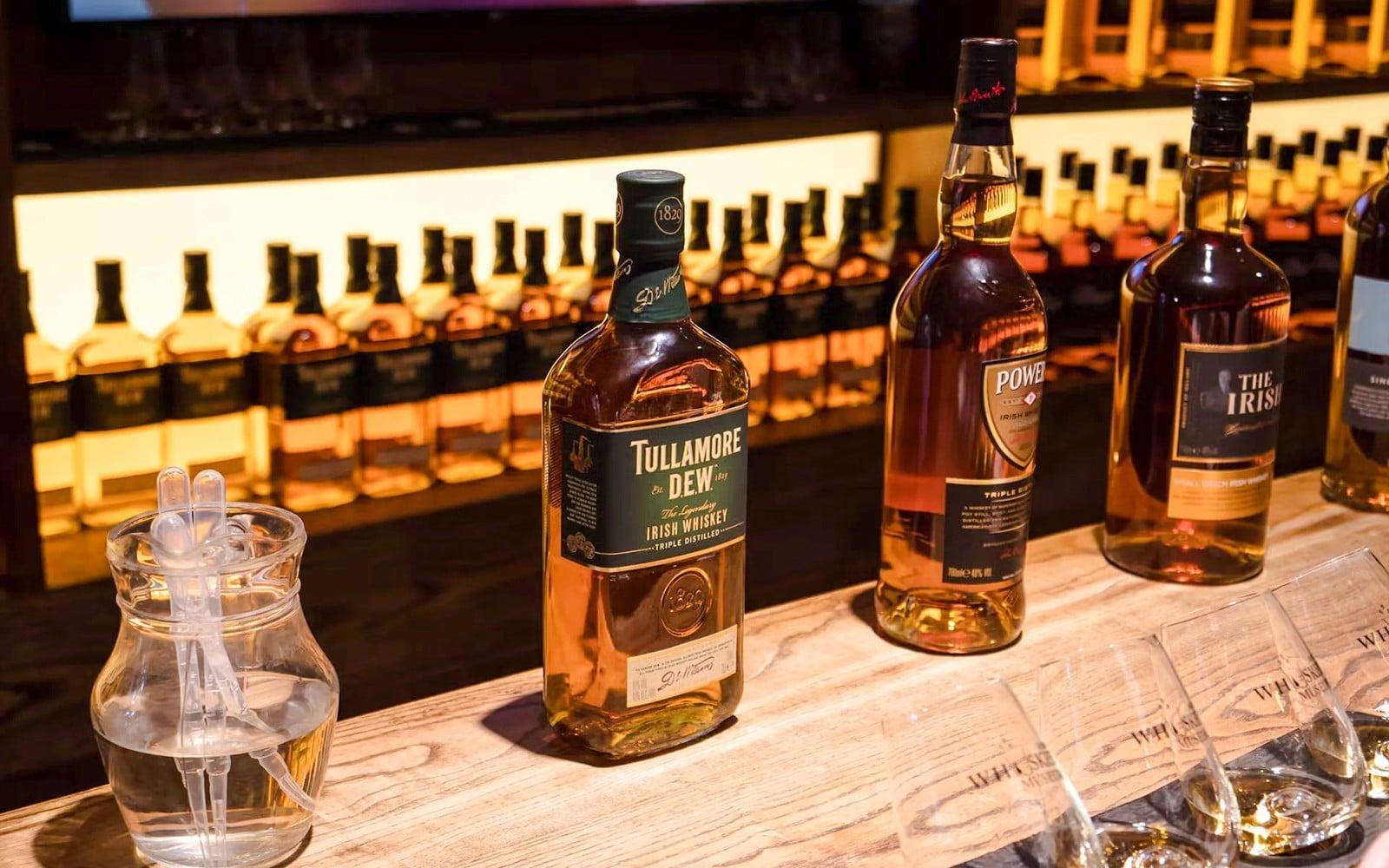 Irish Whiskey Museum - Blending Experience