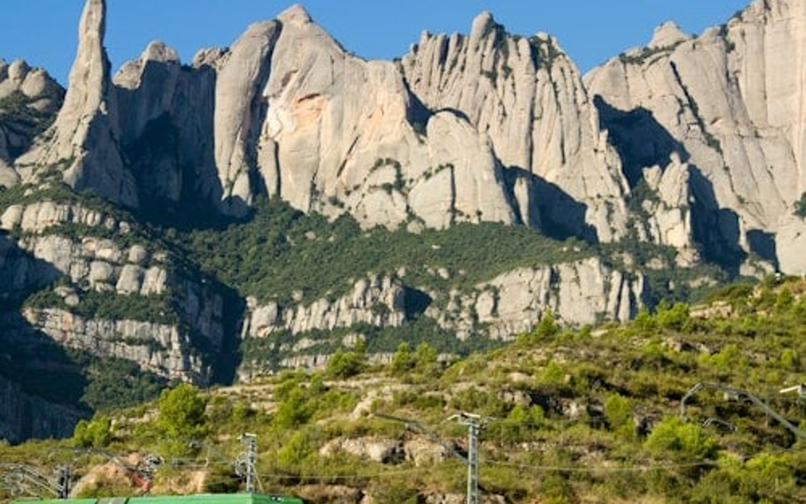 Montserrat: Guided Tour from Barcelona