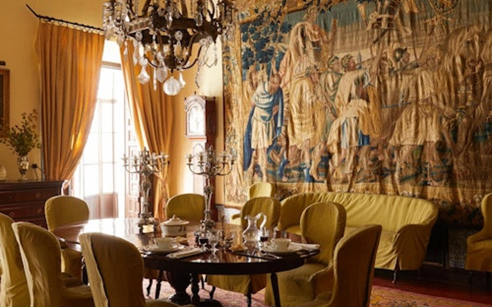 Bucarelli-palatset: Fullständig entré tickets at Bucarelli Palace, Sevilla