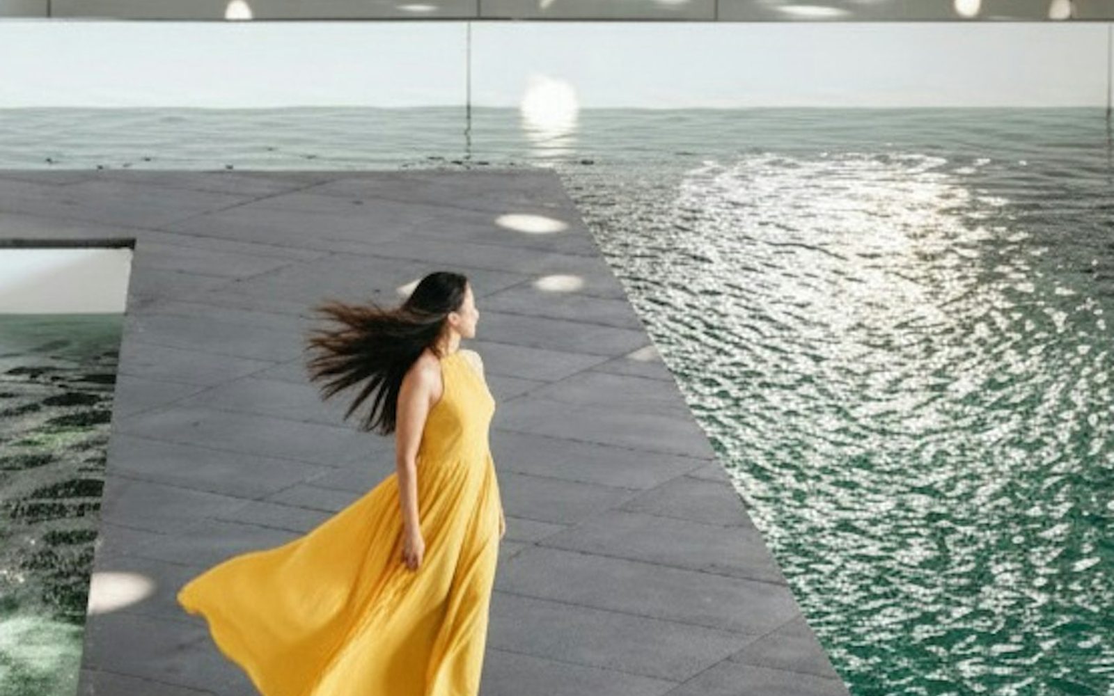 Abu Dhabi: Guided City Tour + Sheikh Zayed Grand Mosque & Emirates Palace Entry