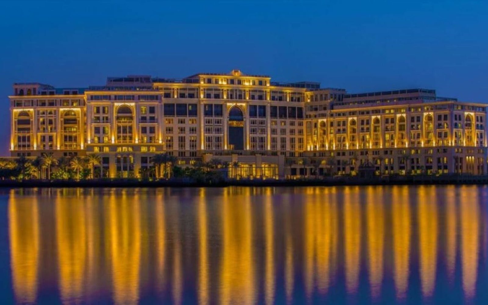 High Tea Experience at Mosaico Lounge with Panoramic Views and Curated Treats