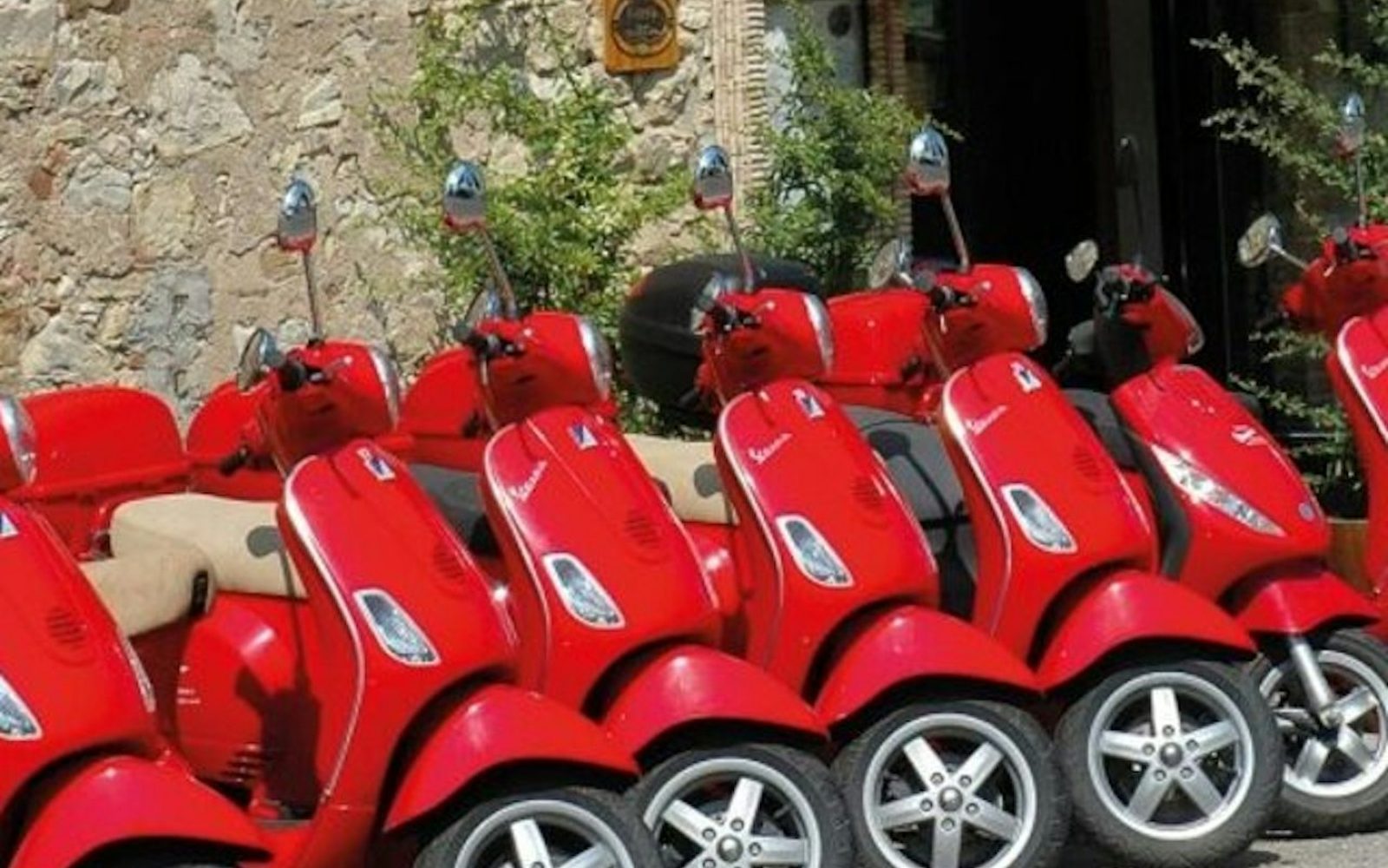 Chianti: Scenic Vespa Tour + Wine Tasting Tickets