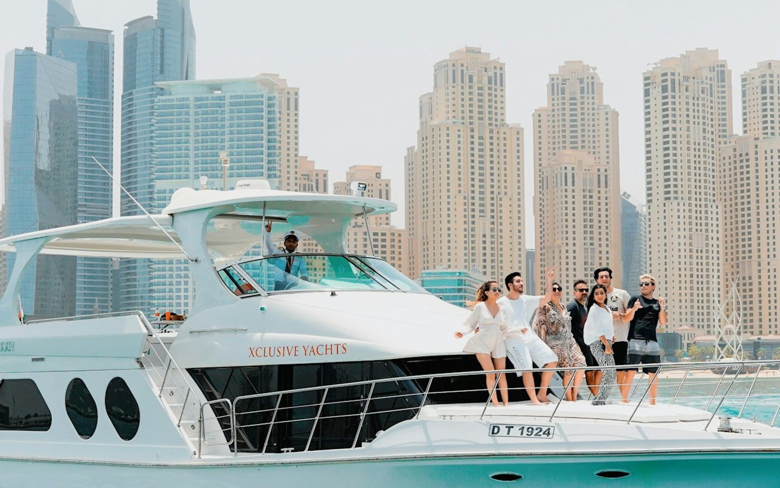 Dubai Harbour Luxury Yacht Tour with BBQ and Drinks