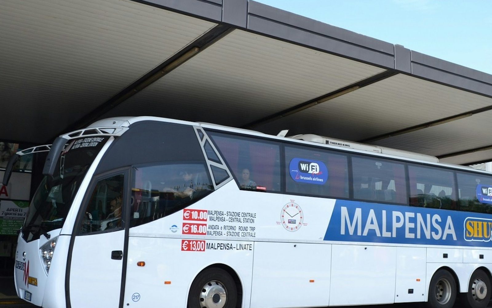Malpensa Airport: One-Way Shuttle Transfer From Airport (MXP) To Milan Central