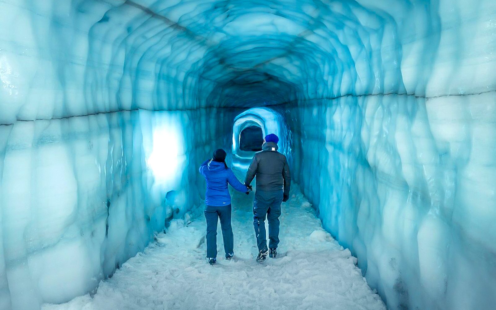 Husafell: Langjokull Ice Tunnel & Snowmobile Tour