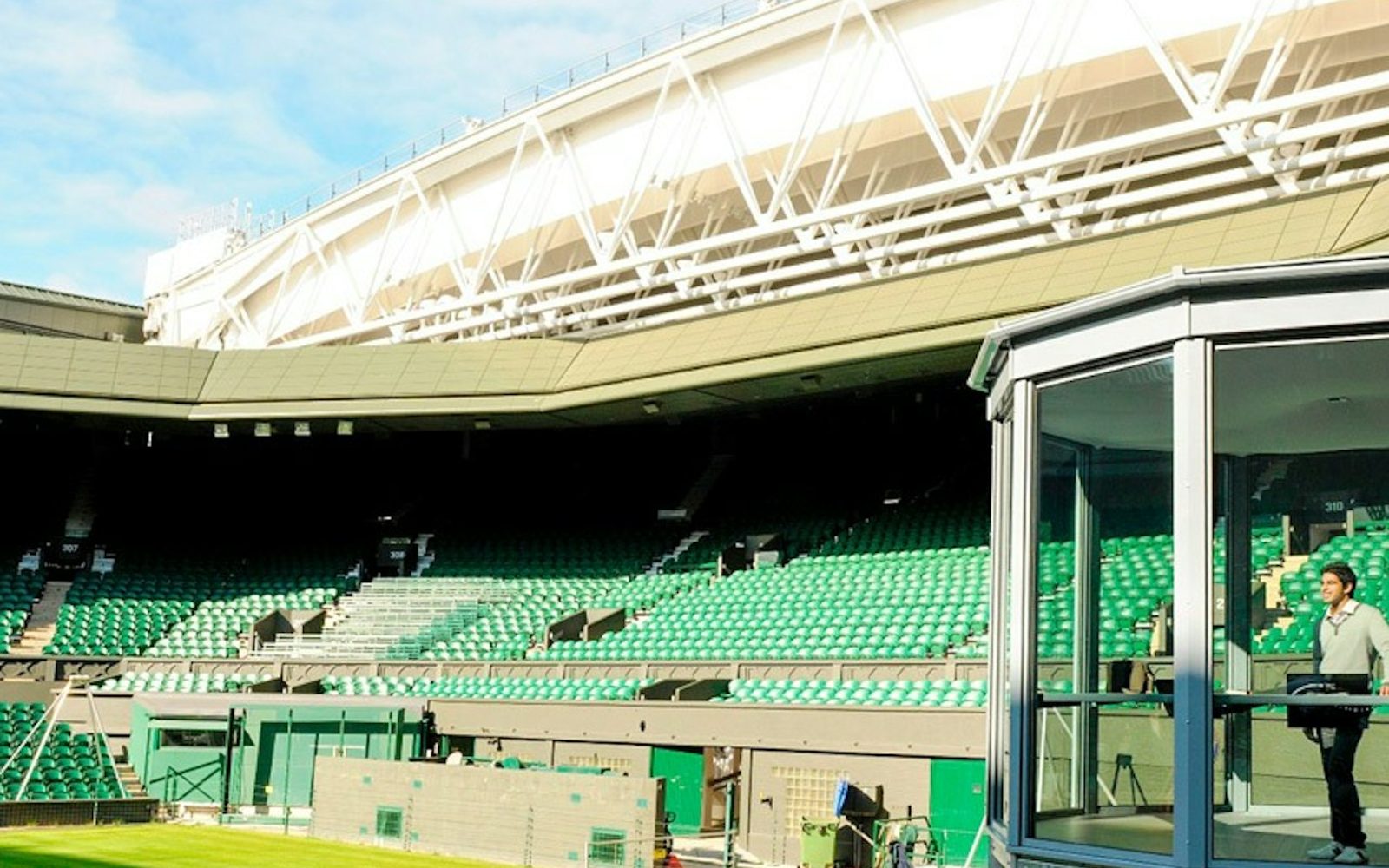 London: Westminster Walking Tour + Wimbledon Lawn Tennis Museum Entry