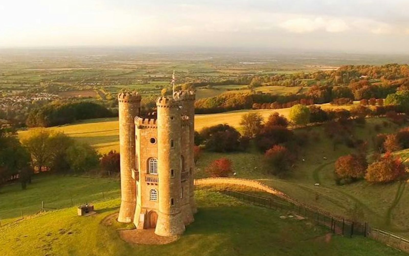 Cotswolds: Small Group Tour from London with Bourton-on-the-Water