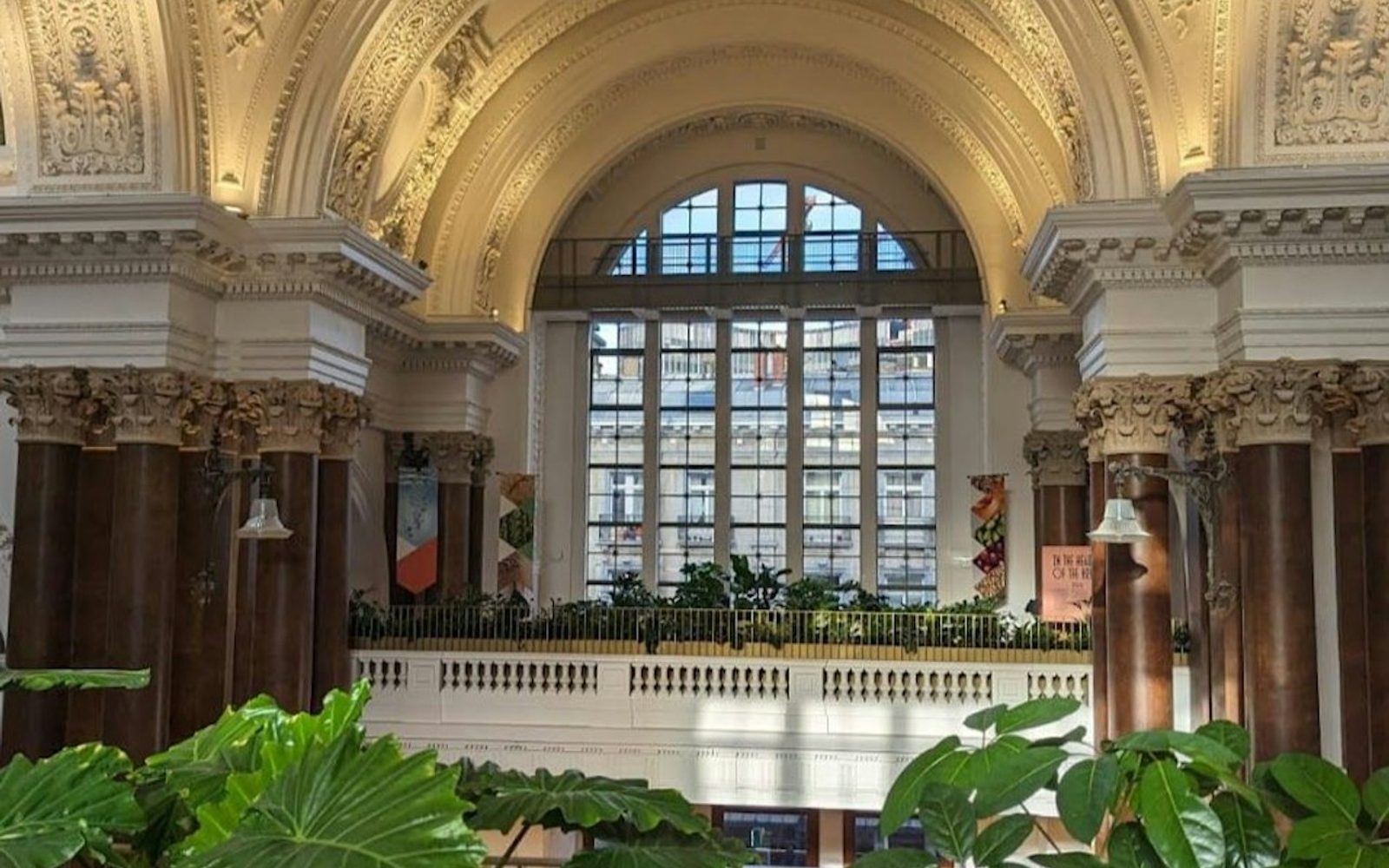 Brussels: City Highlights Audio Tour + Belgian Beer World Skip The Line Ticket