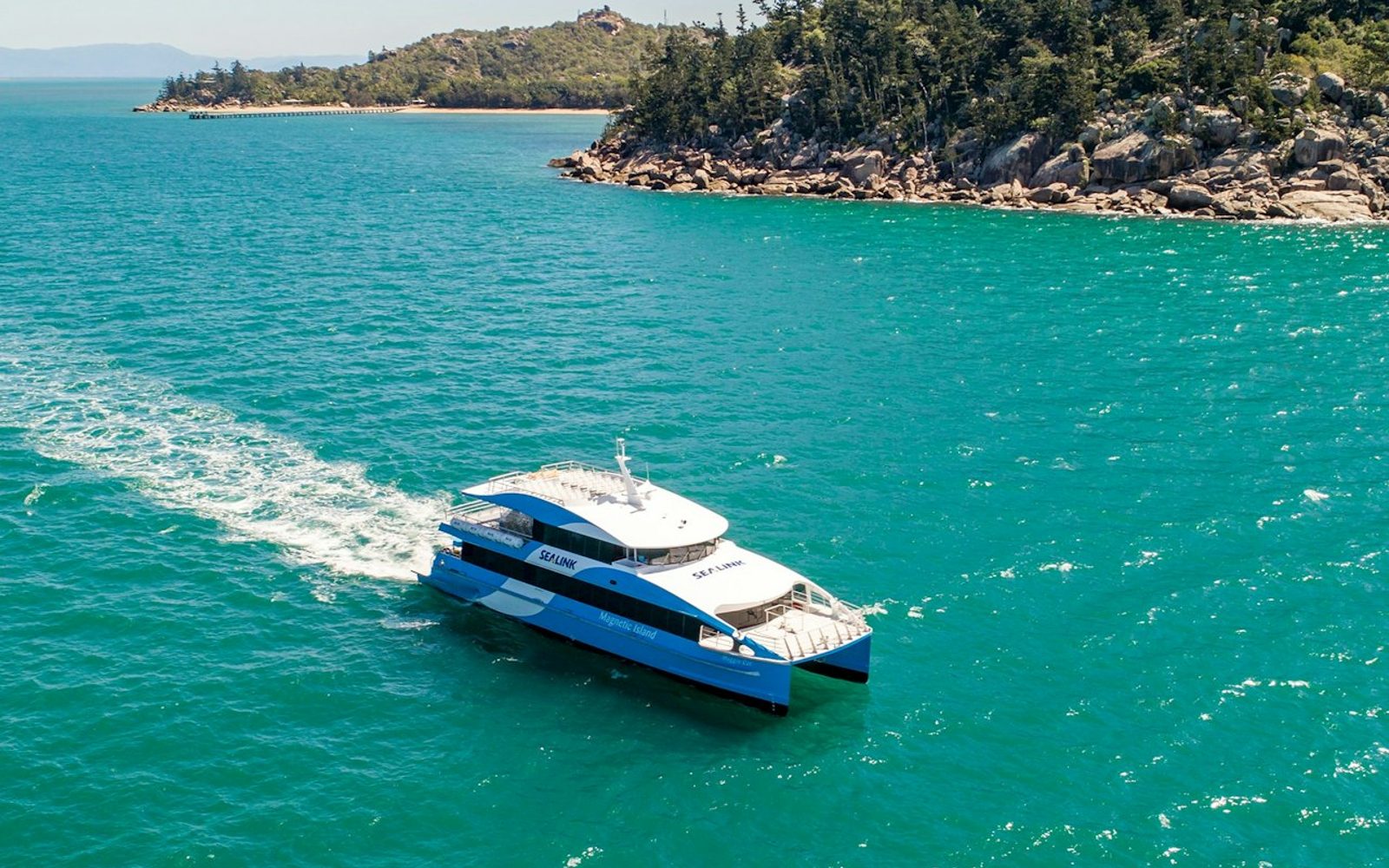 Magnetic Island: Roundtrip Ferry Transfer from Townsville