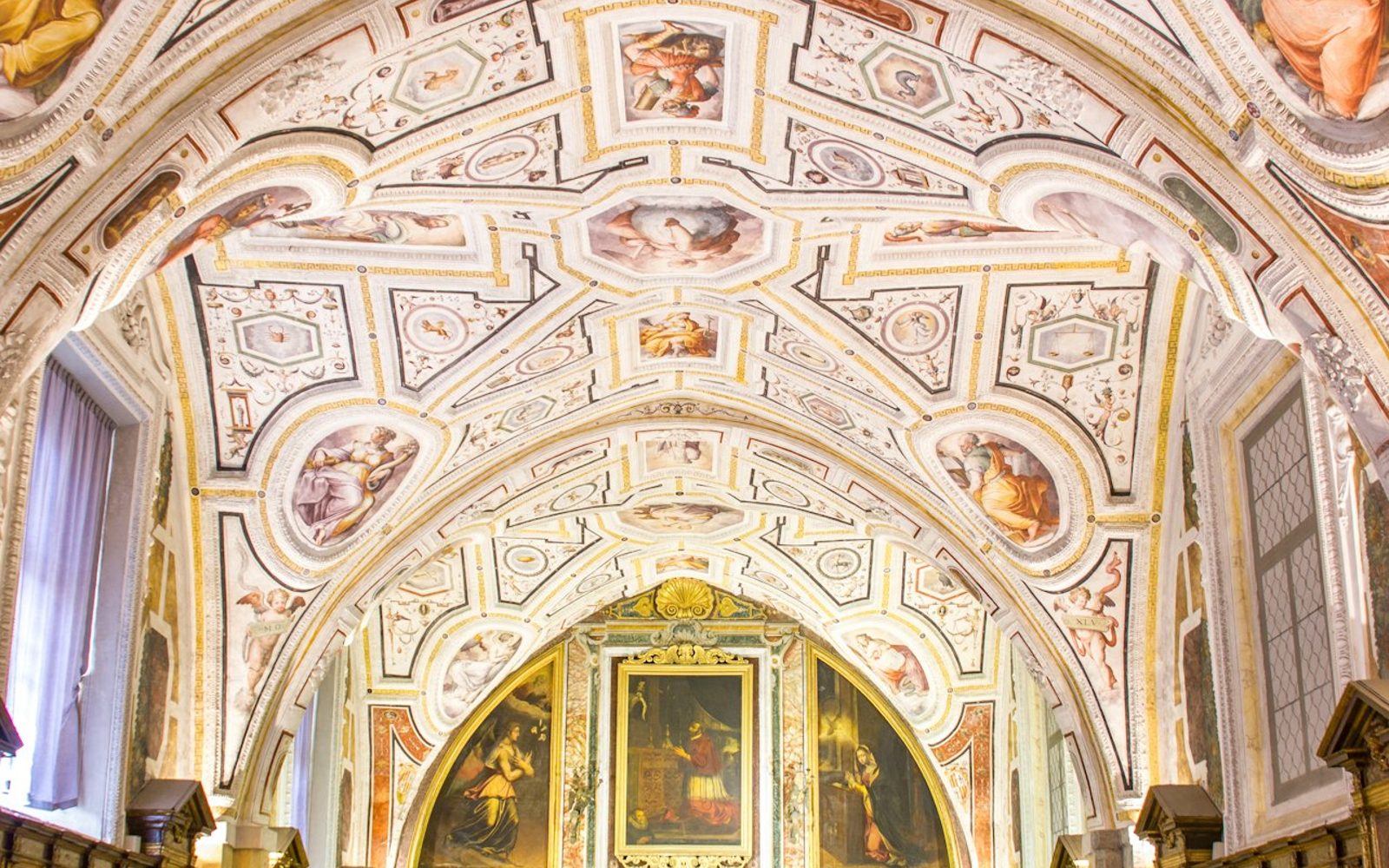 Monumental Complex of St. Anne of Lombardi: Entry Ticket + Audio Guide