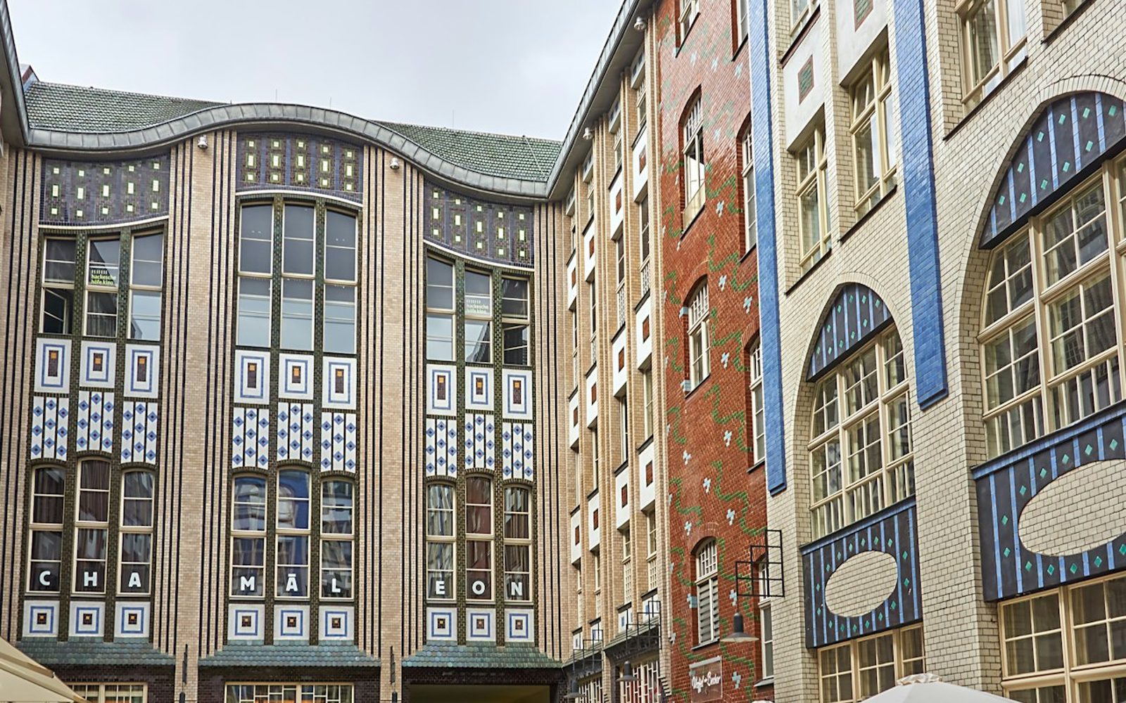 Berlin: Scheunenviertel & Hackesche Höfe Guided Tour
