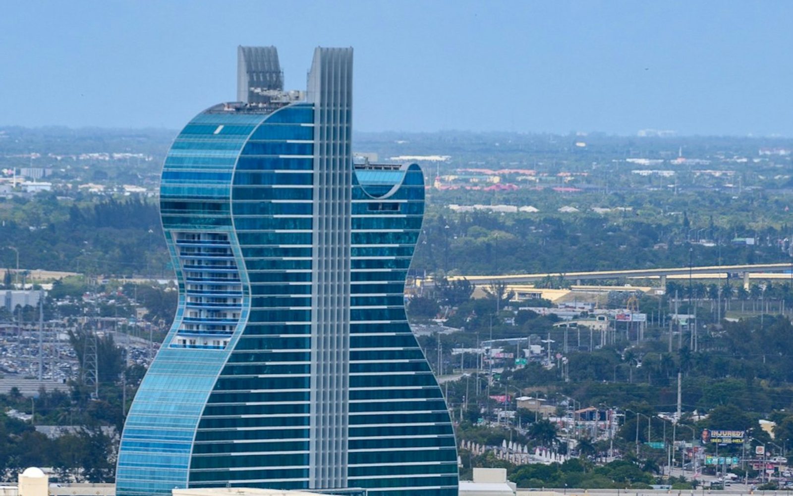 Guitar Hotel & Miami Gold Coast: 45-Minute Helicopter Tour from Ft. Lauderdale