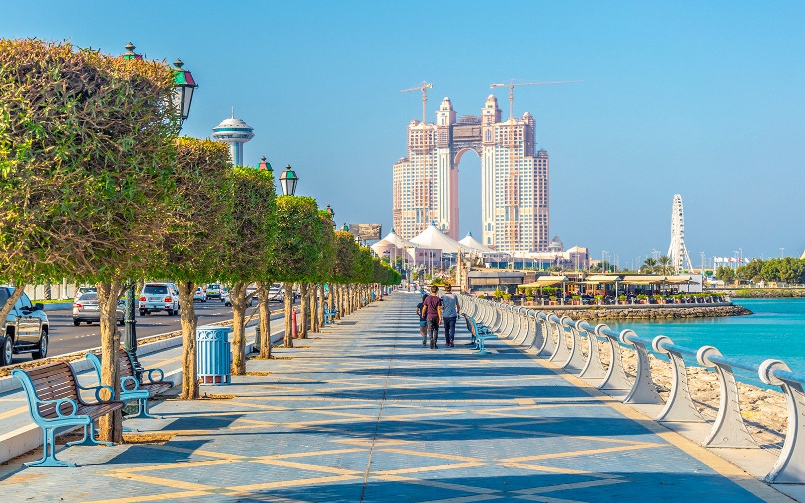 Von Dubai: Premium Ganztägige Besichtigungstour durch Abu Dhabi mit Hoteltransfer