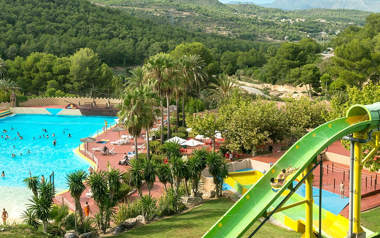 Aqualeon Water Park: Entry Ticket
