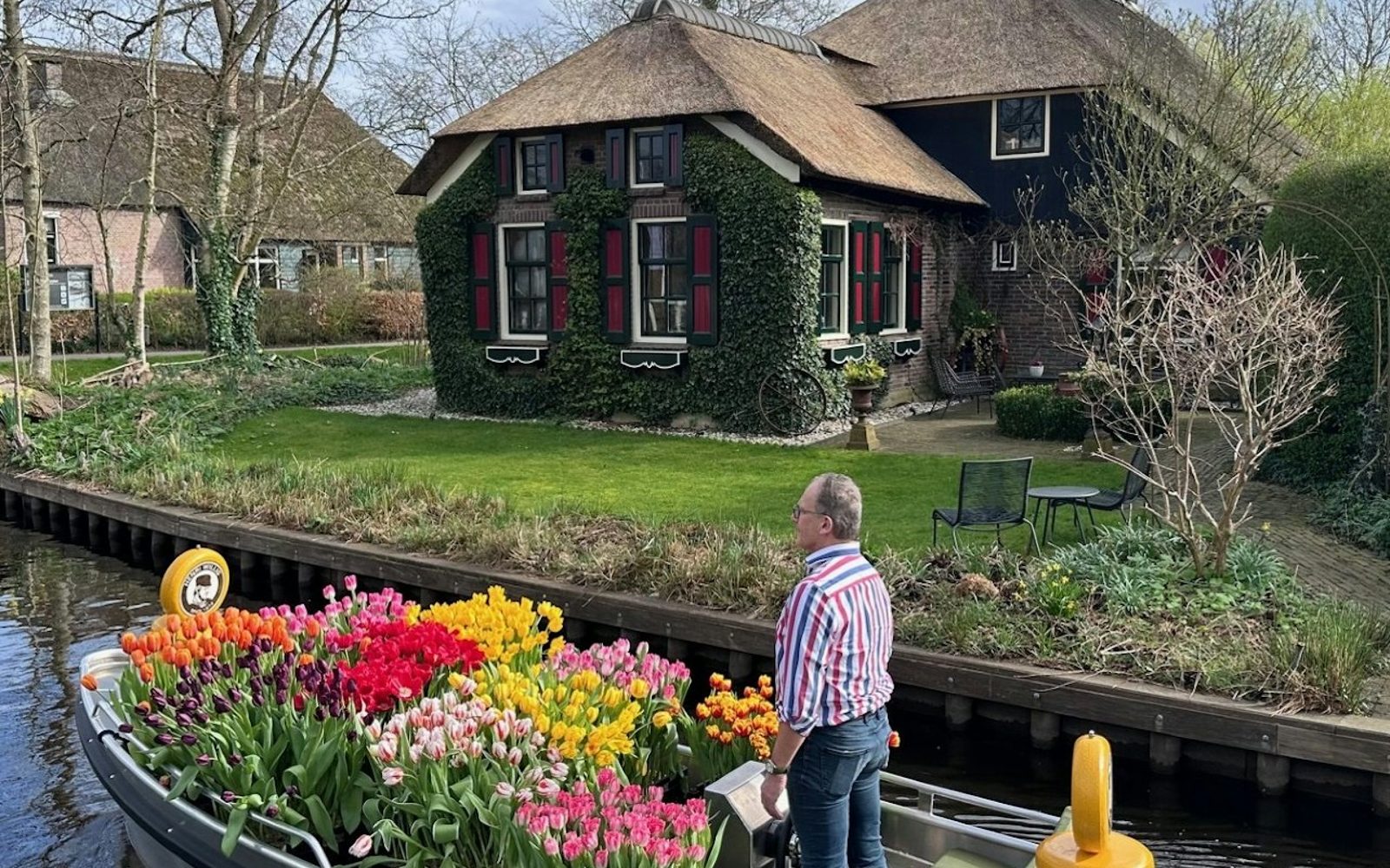 Giethoorn & Windmill: Guided Day Tour from Amsterdam