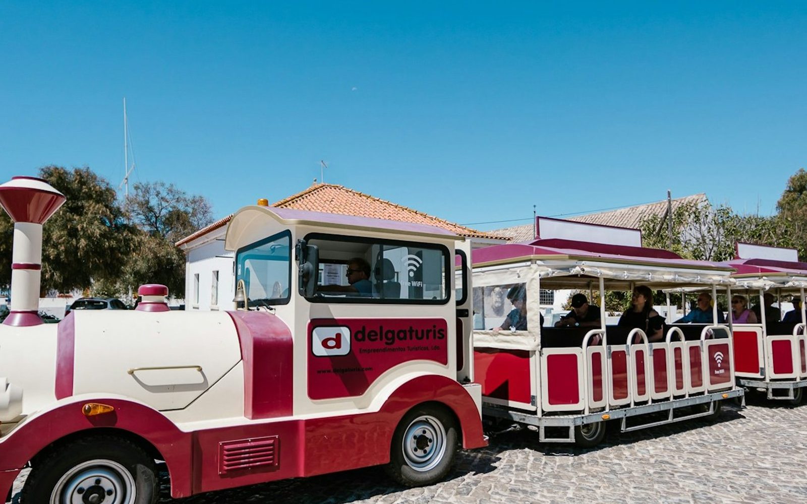 Hop-on Hop-off Train Tavira