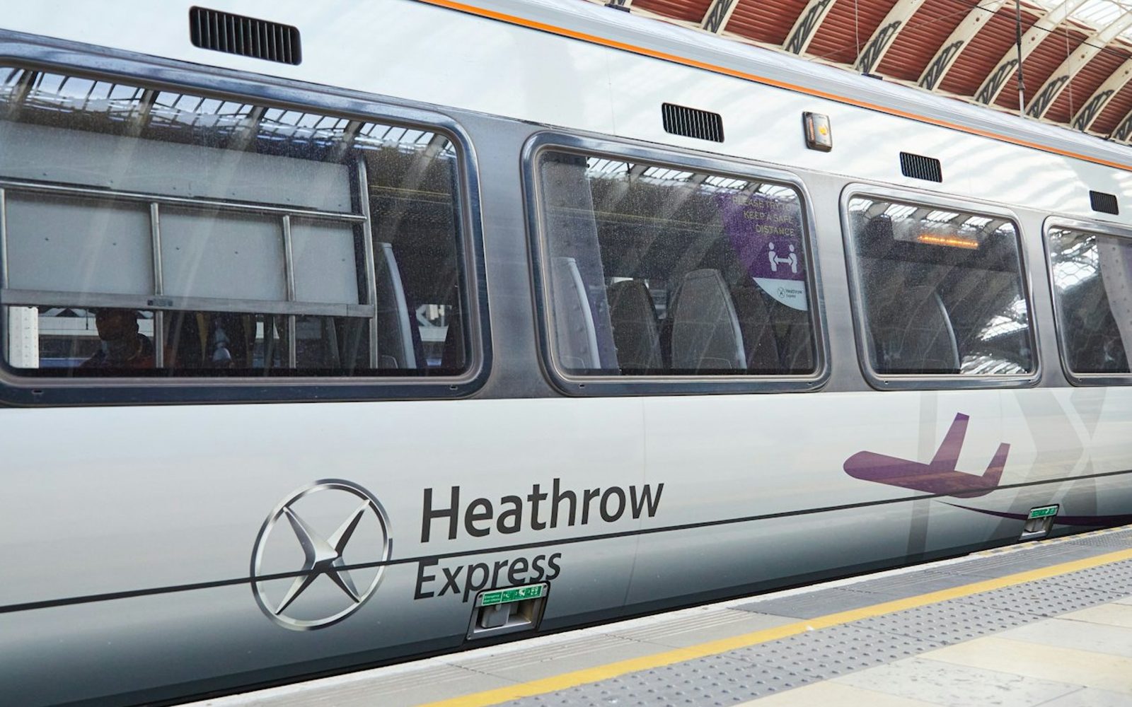London: Express Train To/From Heathrow Airport & Paddington