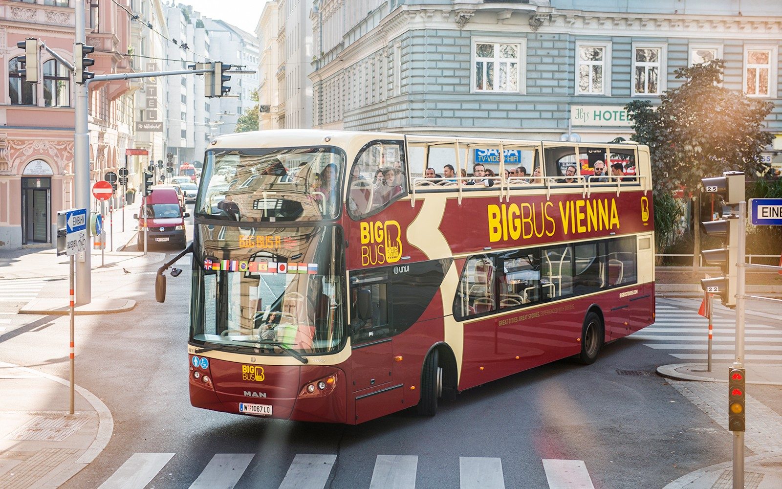 Wien Kombi (20% sparen): Hop-on Hop-off Bustour + Donau Kreuzfahrt + Eintrittskarten für Top-Sehenswürdigkeiten