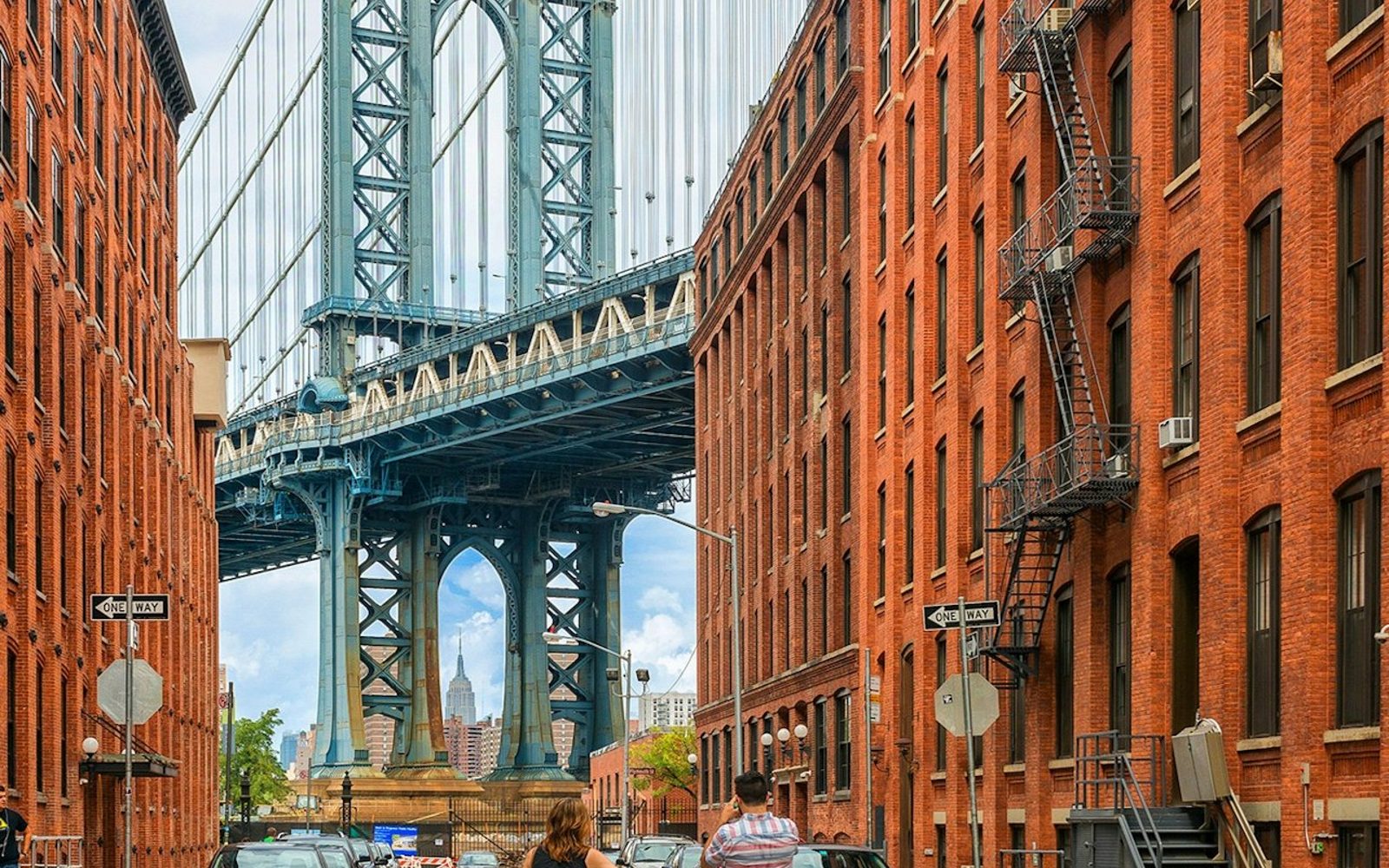 Brooklyn: 3-Hour Guided Bus Tour + Chocolate Tasting