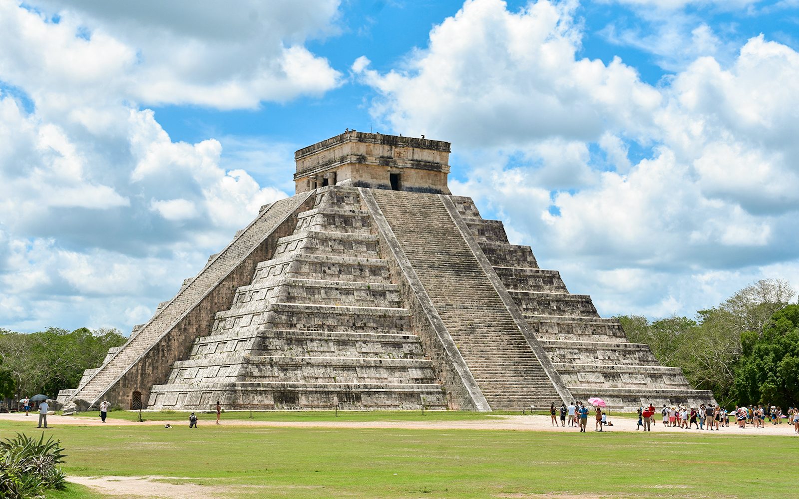 Chichén Itzá Skip-the-Line Ticket + Guided Tour (All Taxes Inclusive)