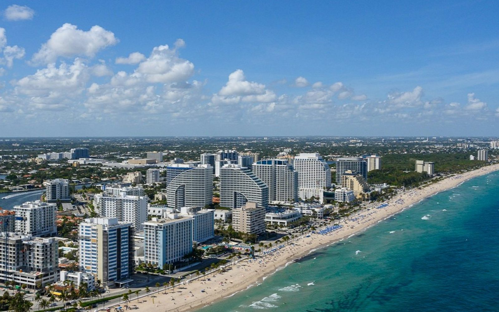 Hollywood Beach: 20-Minute Private Helicopter Tour from Fort Lauderdale