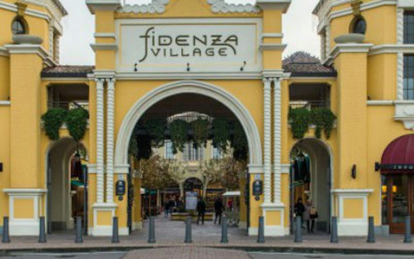 Shopping Tour to Fidenza Village from Milan
