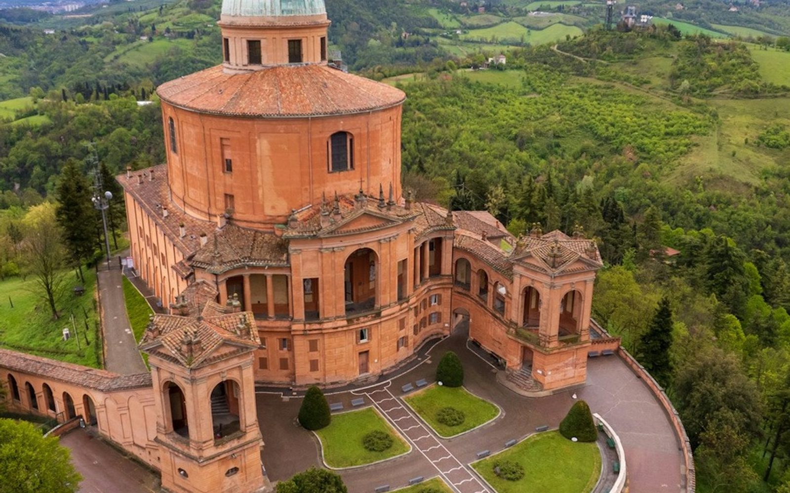 Sanctuary of the Madonna di San Luca: Guided Tour