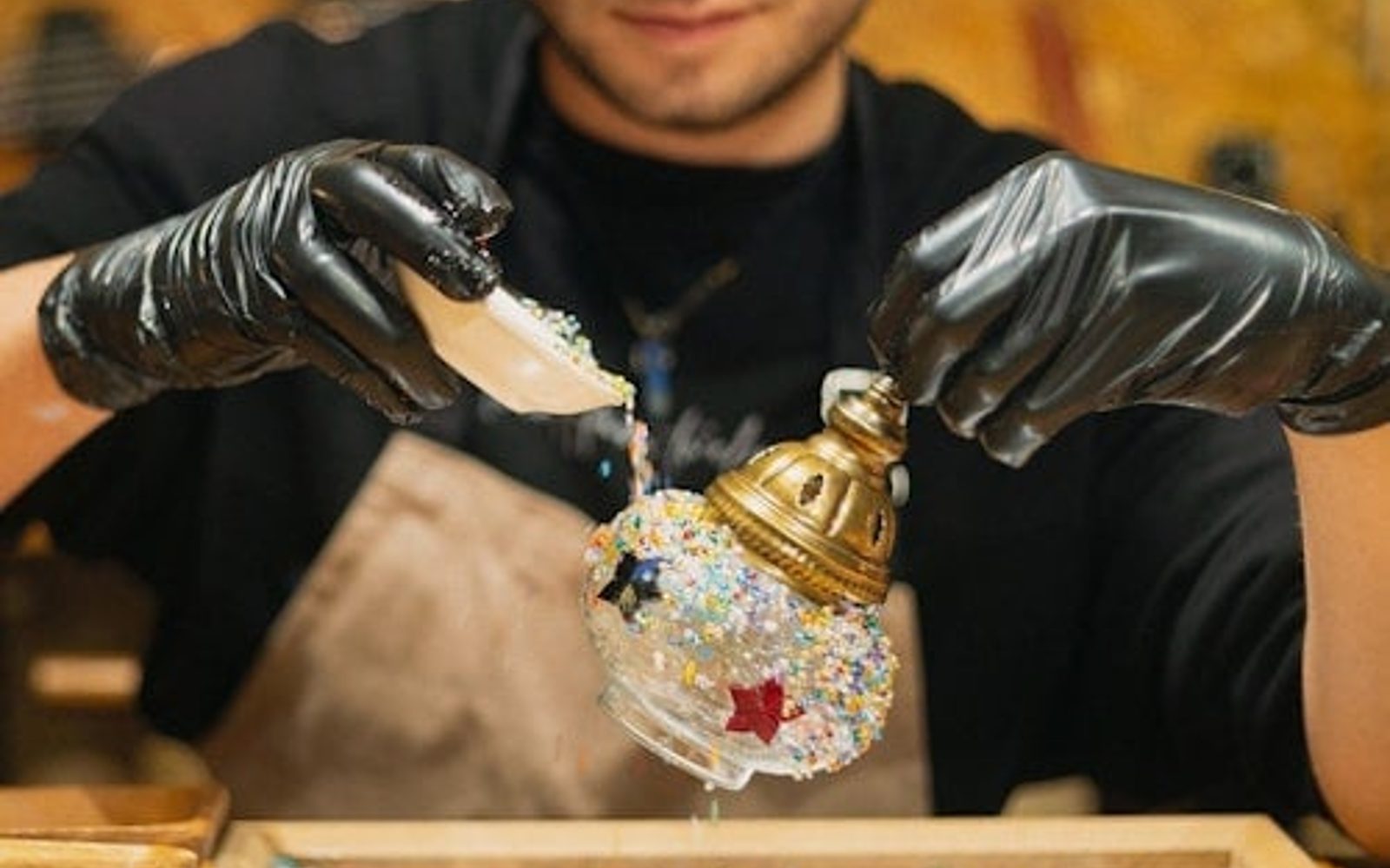 Istanbul: Guided Turkish Mosaic Lamp Workshop + Snacks