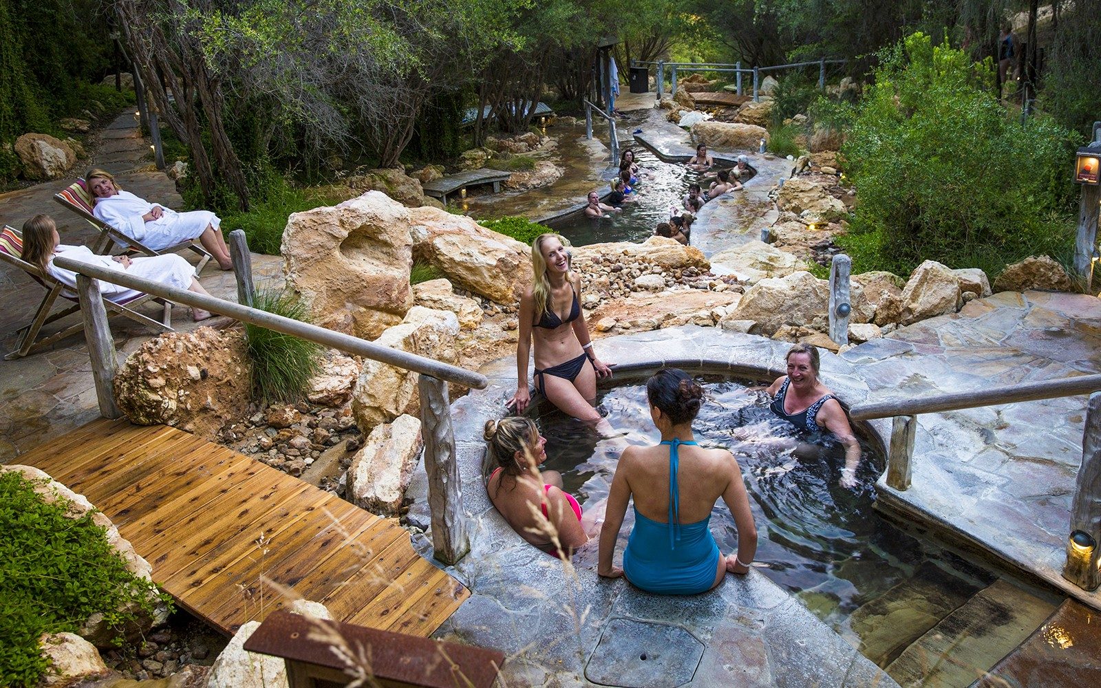 Från Melbourne: Prioriterad entré till Peninsula Hot Springs Spa