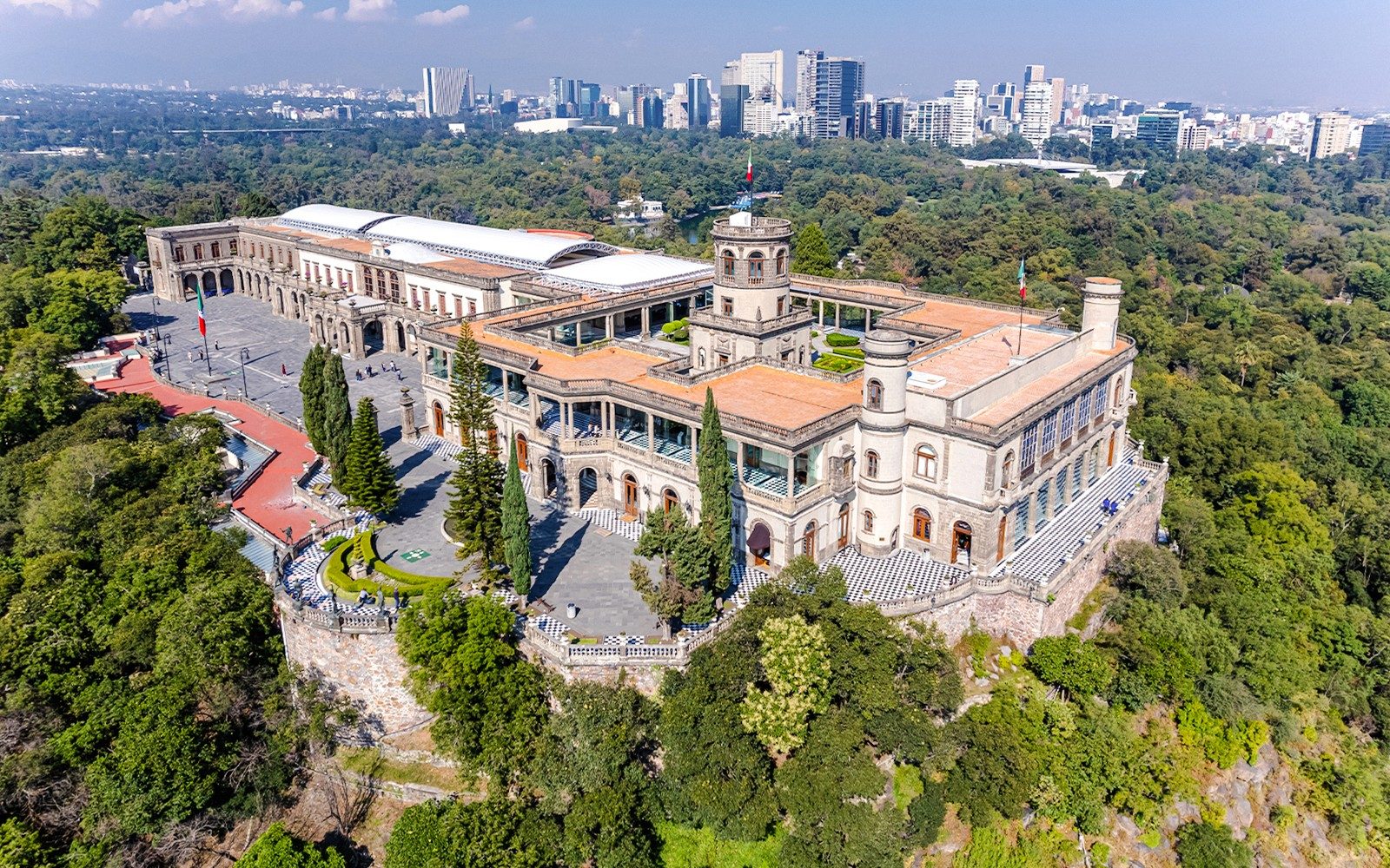 Visita Guiada al Museu d'Antropologia i Castell de Chapultepec