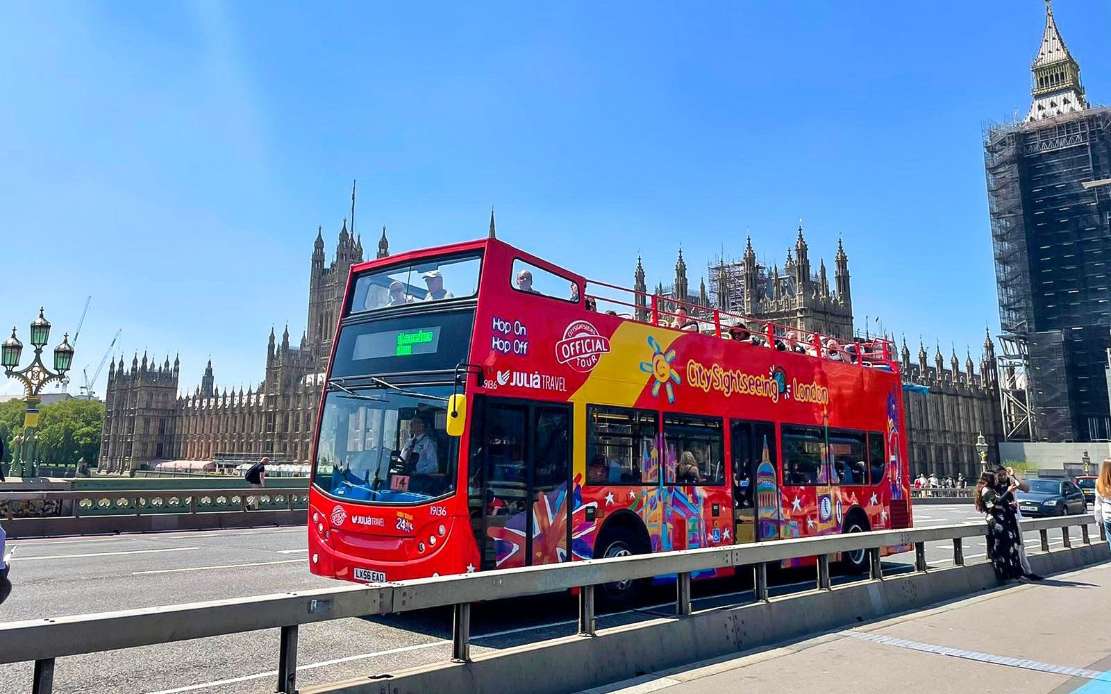 Combo (Risparmia il 15%): Tour in Autobus Hop-On Hop-Off di Londra di 24/48 Ore + Crociera sul Tamigi