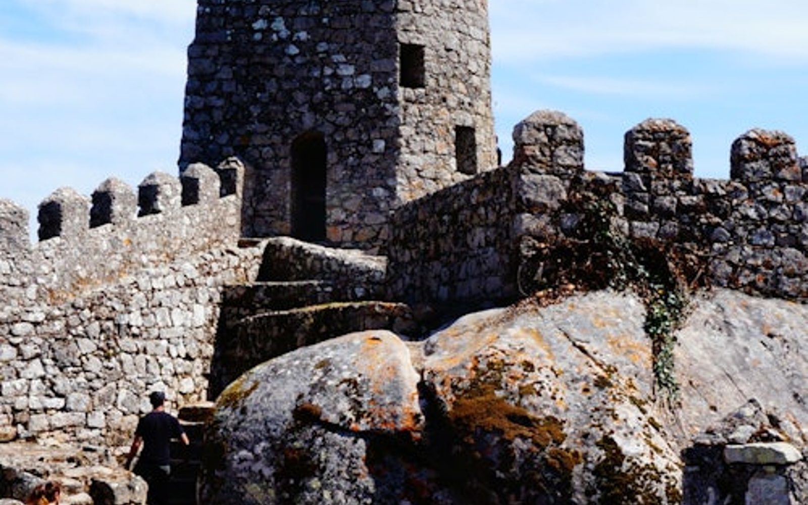 Castell dels Moros: Entrada Sense Cua i Visita Guiada