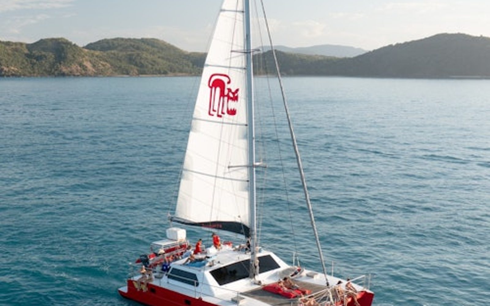 Insulele Whitsunday: Tur de navigație de o zi din Airlie Beach